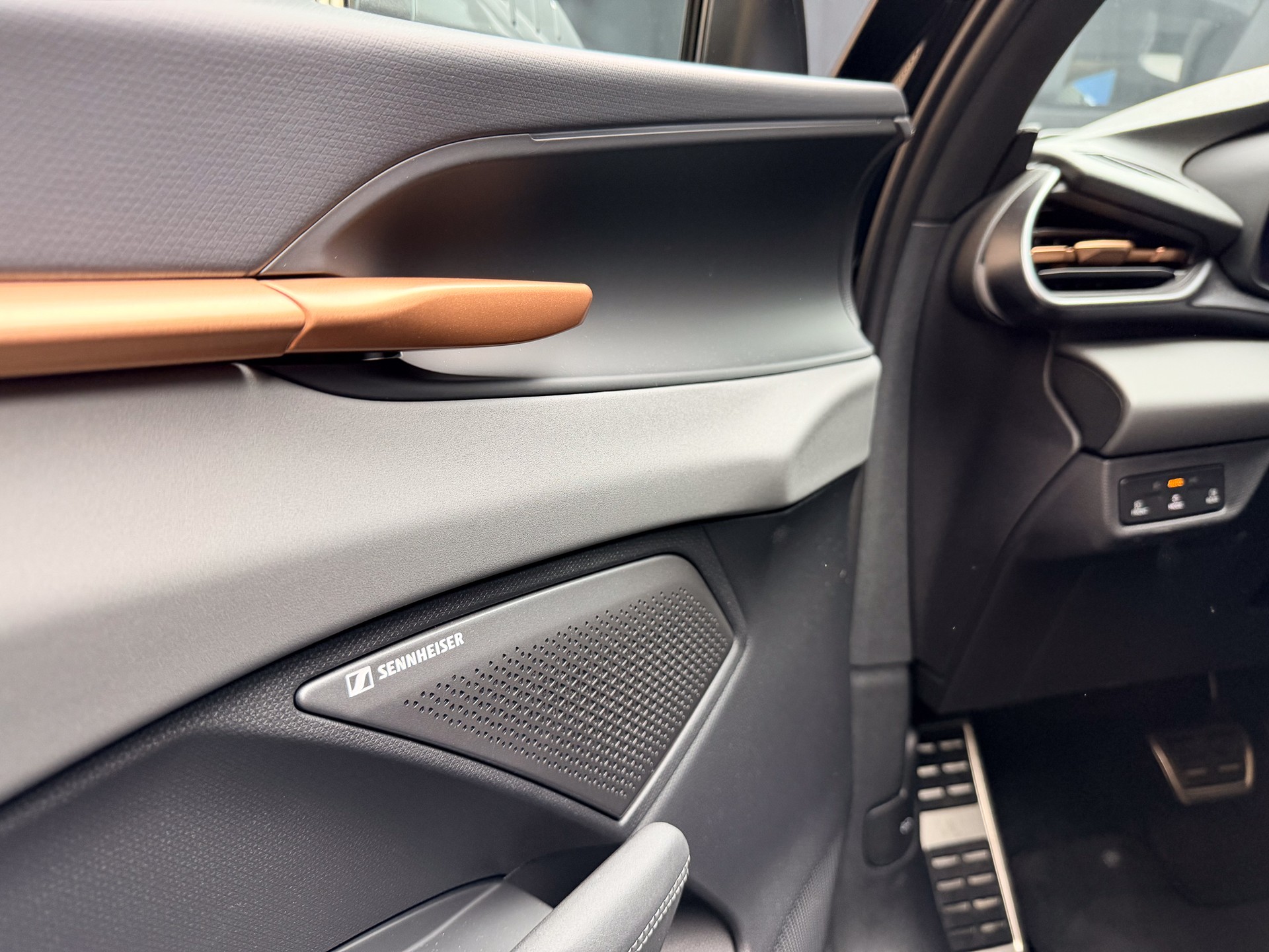 CUPRA Terramar 1.5 eHybrid DSG ABT-image-9