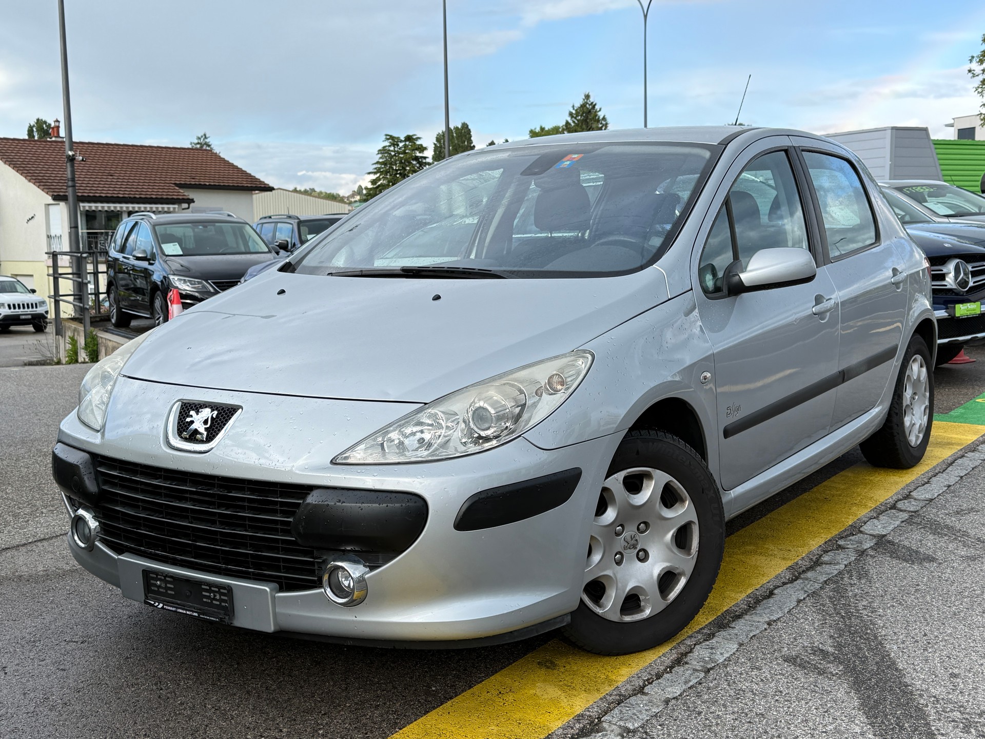 PEUGEOT 307 1.6 16V D.Sign