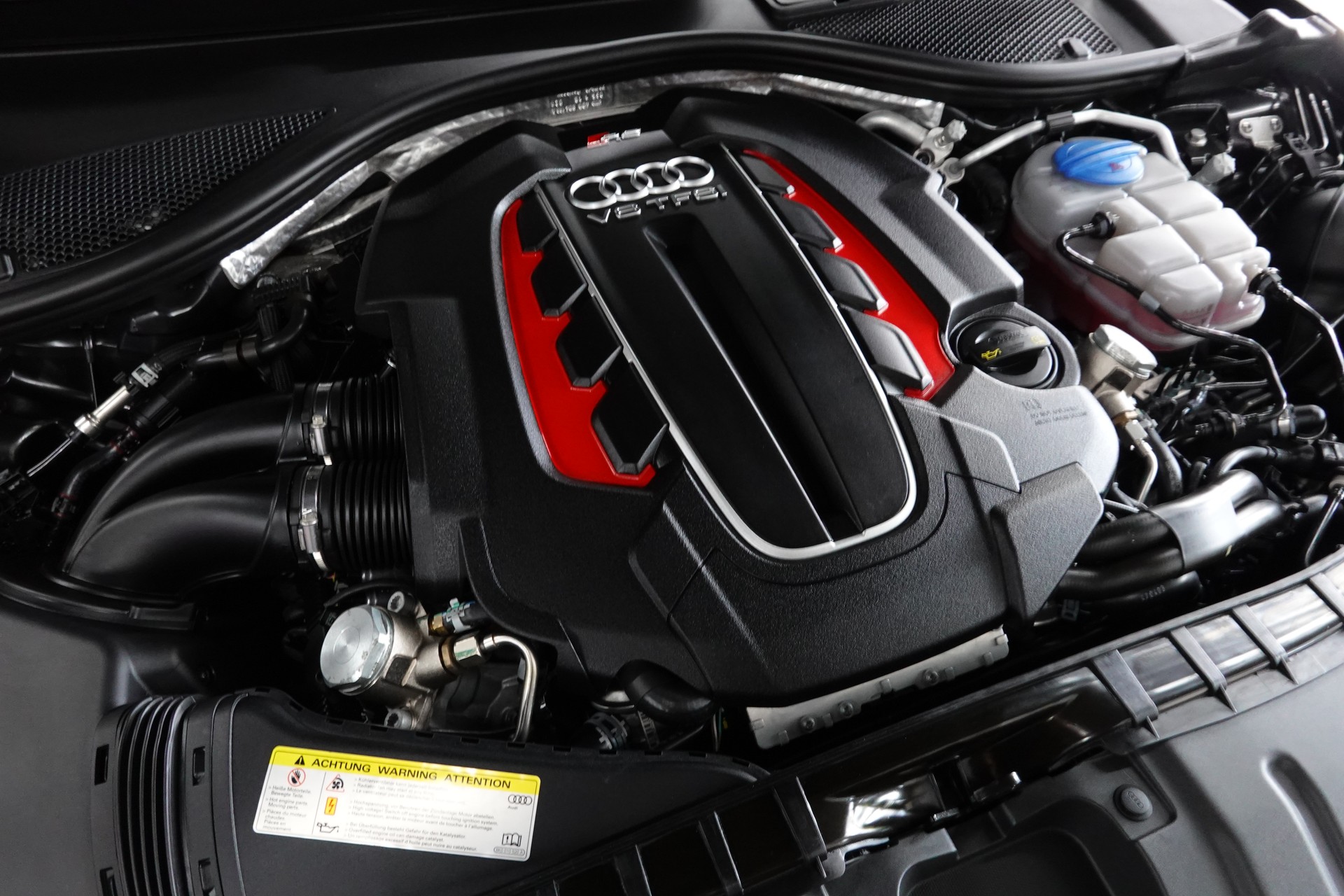AUDI RS6 AVANT 4.0 TFSI V8 PERFORMANCE QUATTRO CH-FZ ON TOP 53TKM 605PS-image-4
