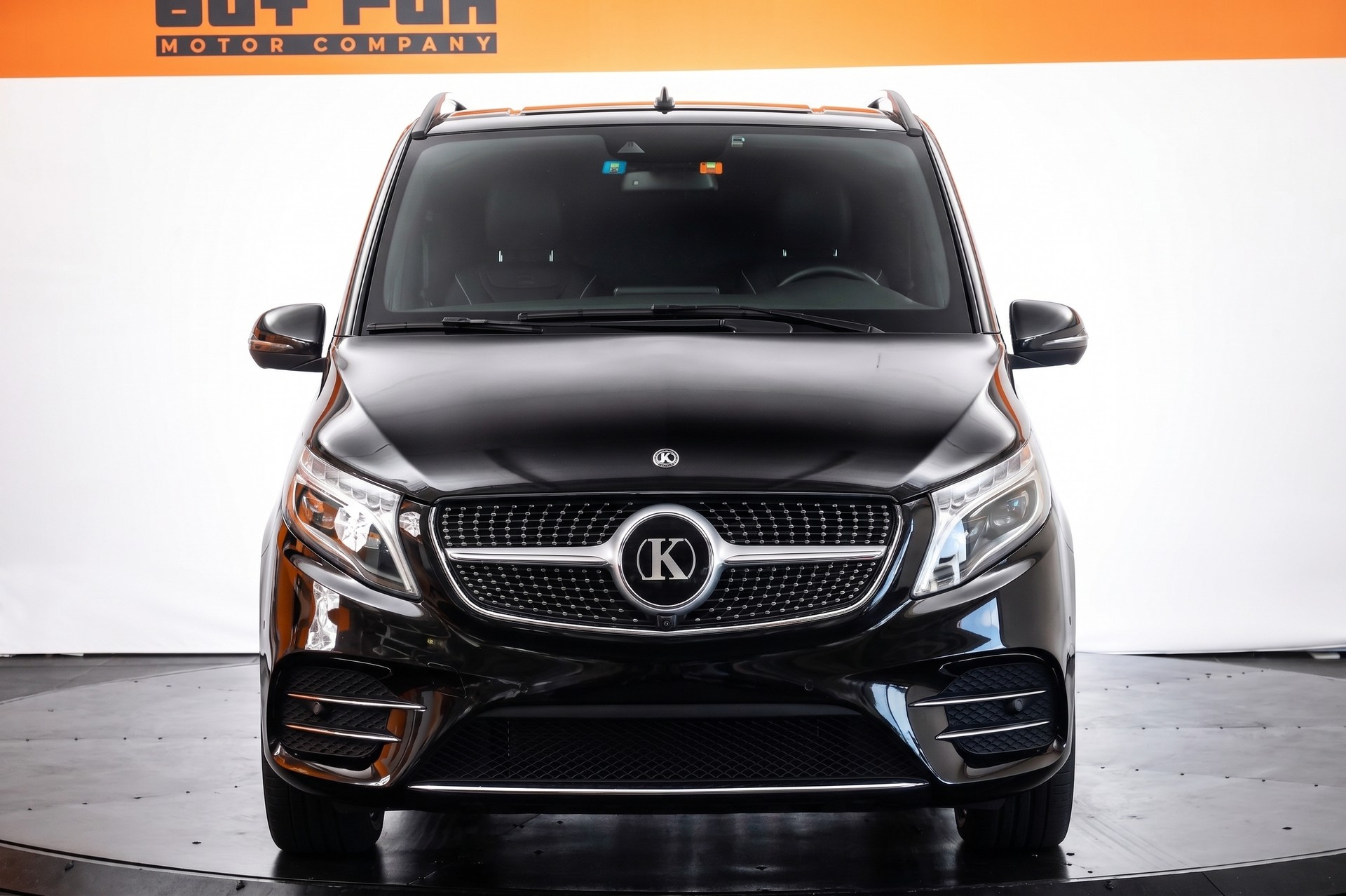 MERCEDES-BENZ KLASSEN V-VIP 4Matic extralang-showroom-element-1