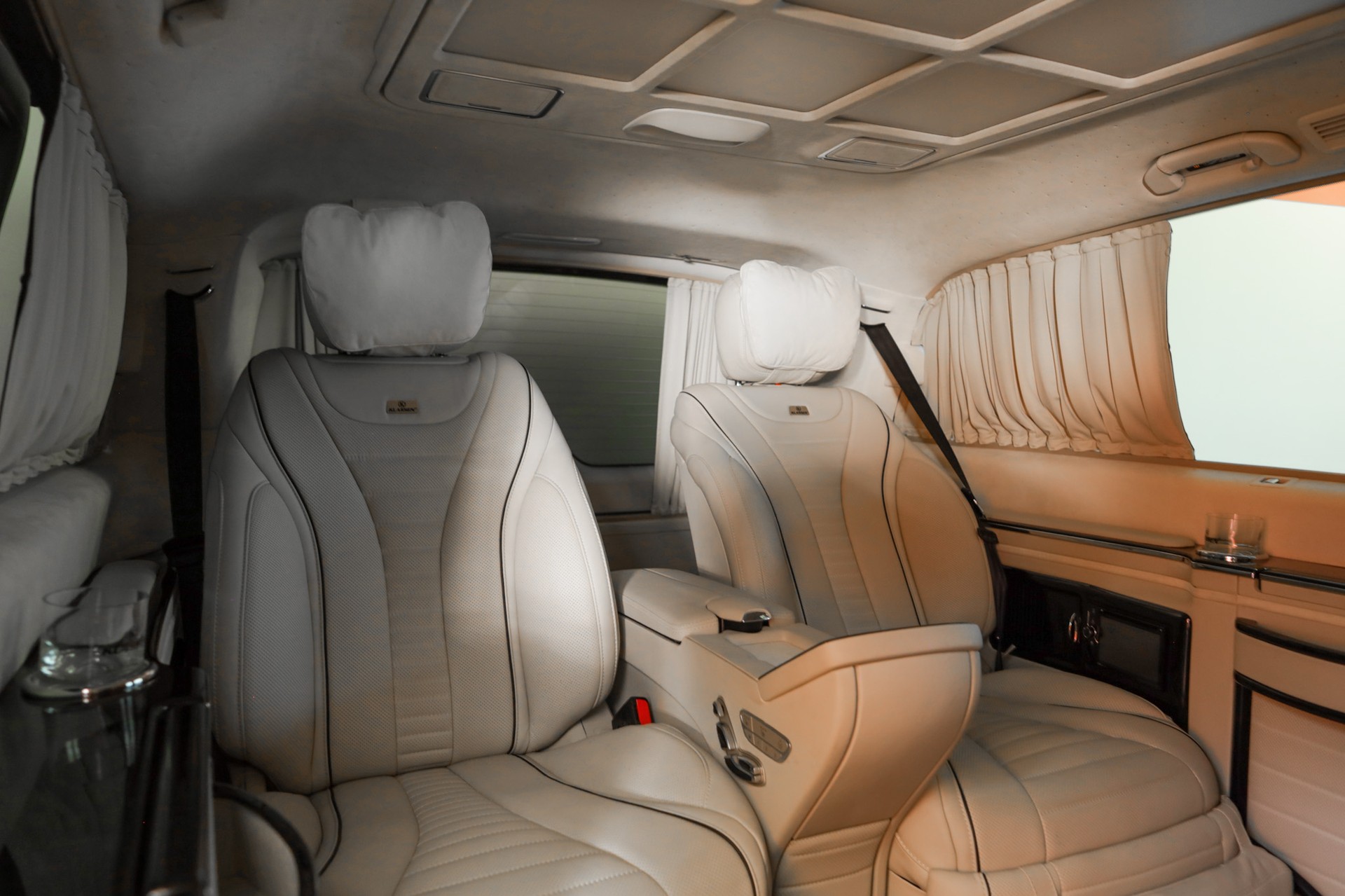 MERCEDES-BENZ KLASSEN V-VIP 4Matic extralang-image-10