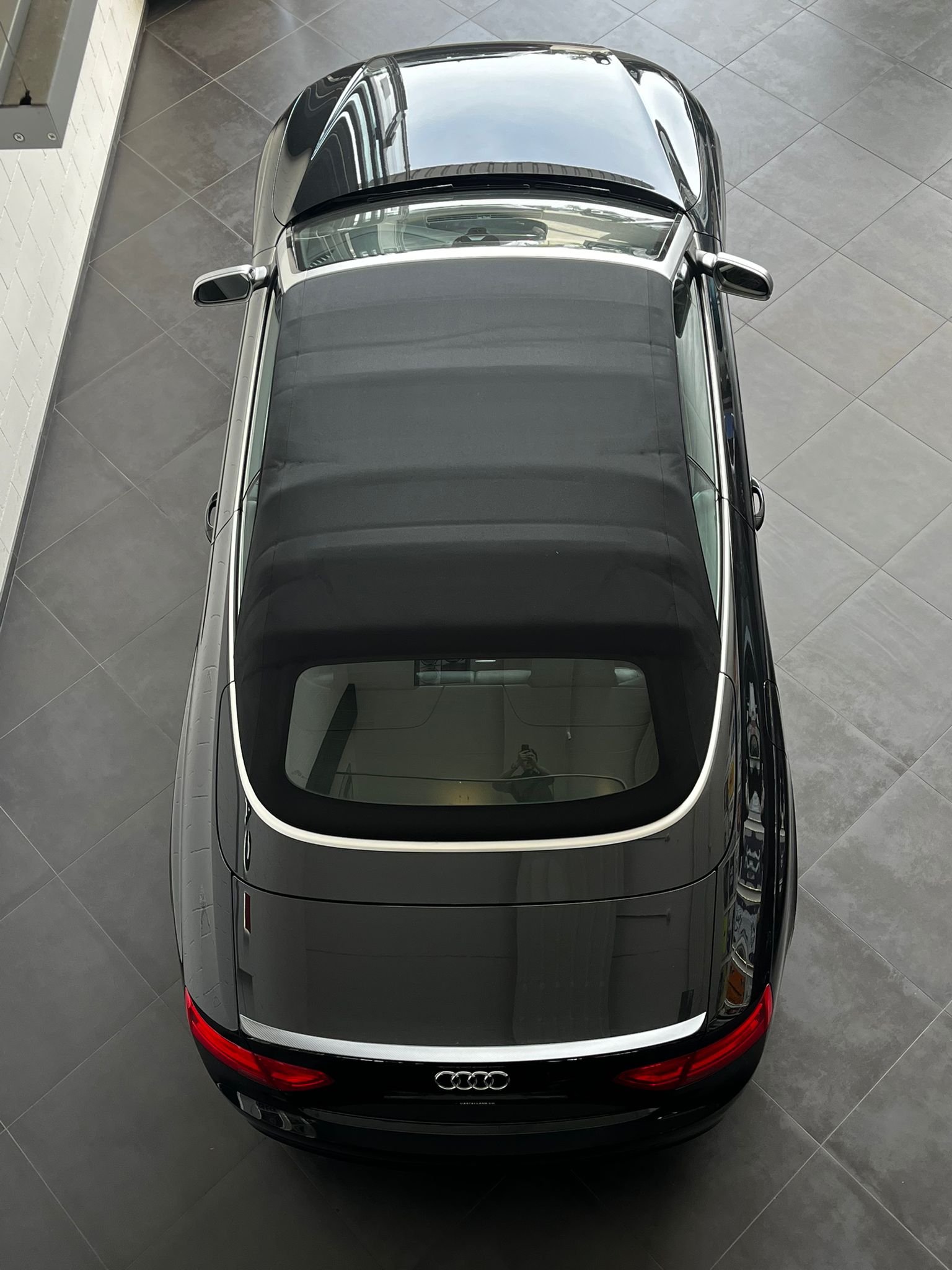AUDI RS5 Cabrio 4.2 FSI quattro S-tronic-image-18