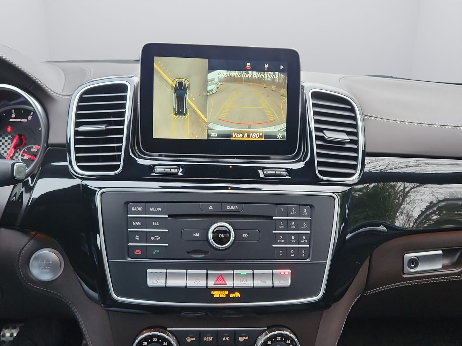 MERCEDES-BENZ GLE 43 AMG Executive 4Matic 9G-Tronic-image-14
