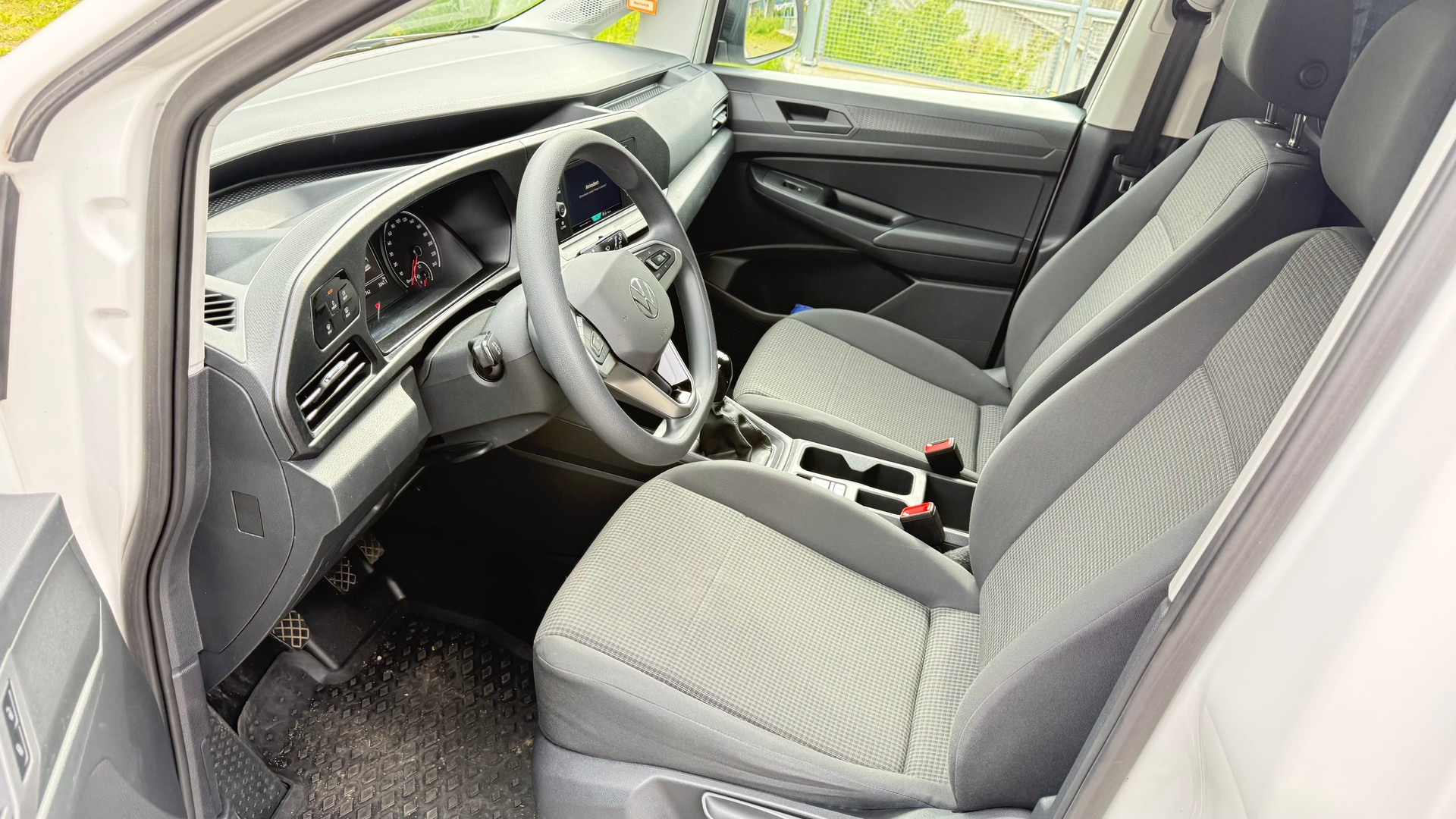 VW Caddy Cargo 2.0TDI Entry Maxi-image-7