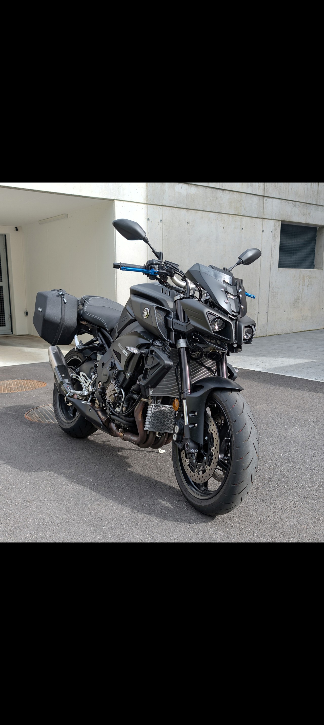 YAMAHA MT-10 ABS-image-2