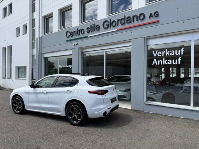 ALFA ROMEO Stelvio 2.0 Veloce 280PS Premium Sky Q4 MY22-showroom-element-2