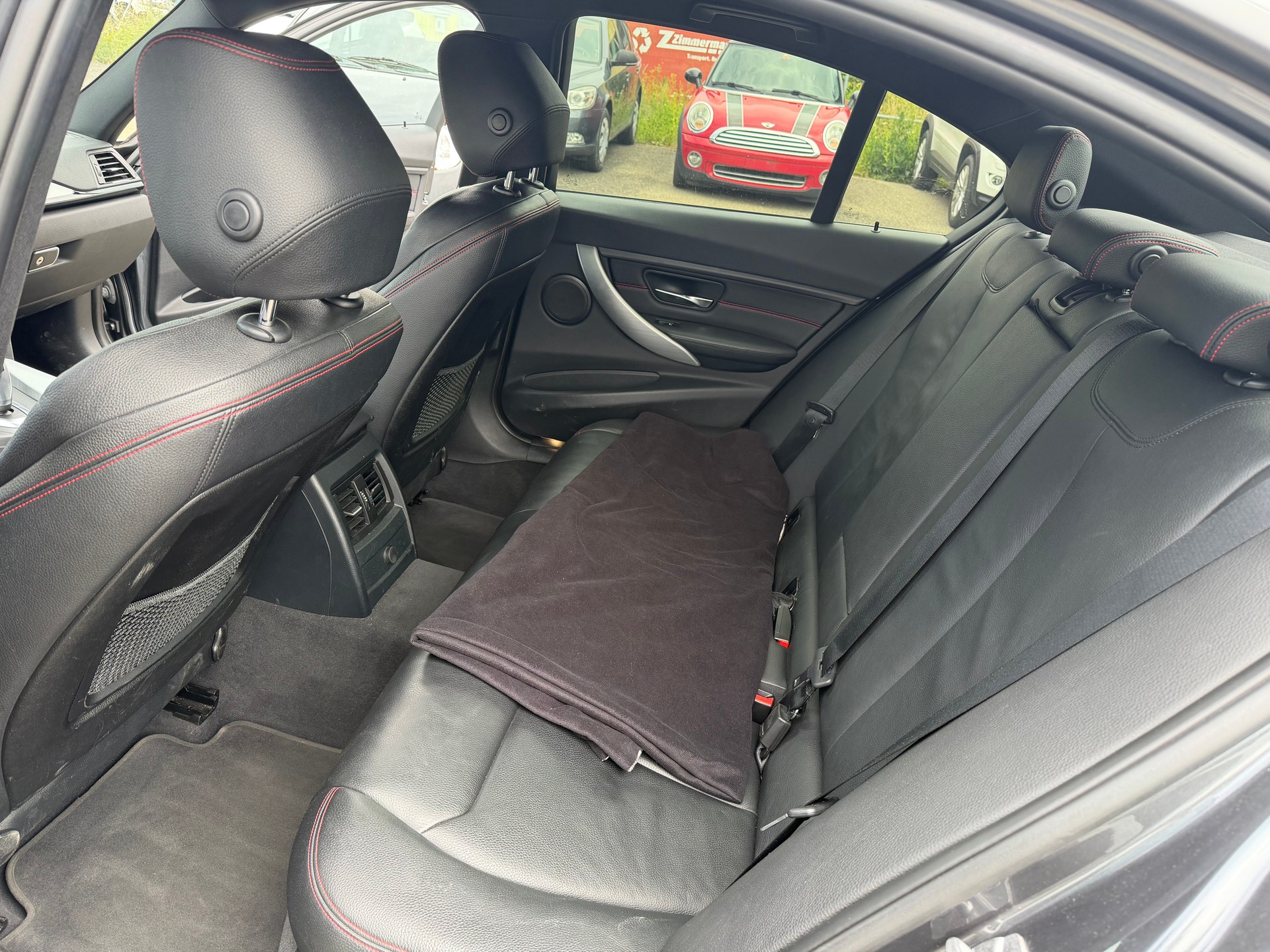 BMW 325d Steptronic-image-10