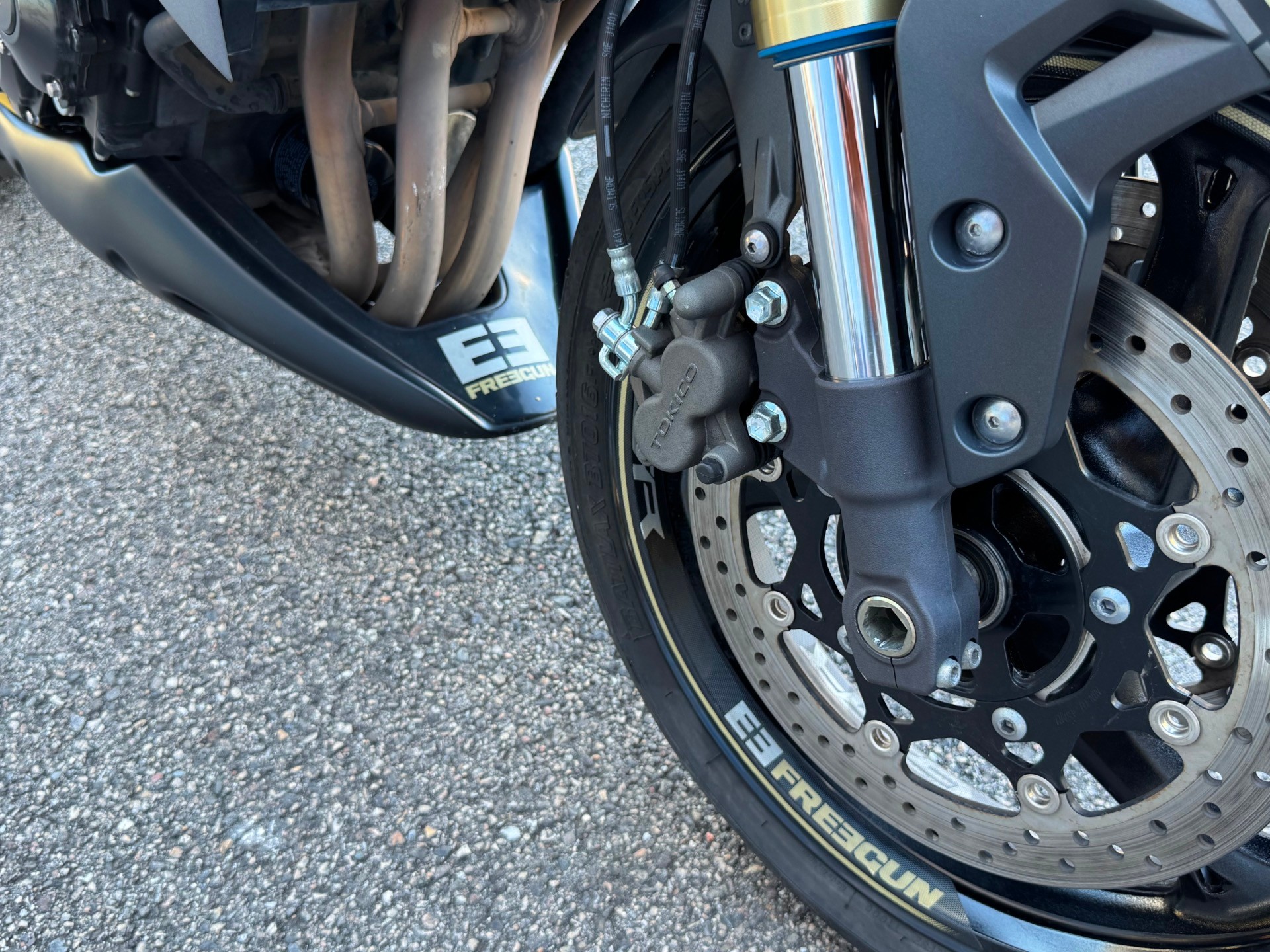 SUZUKI GSR 750 ABS Freegun-image-9