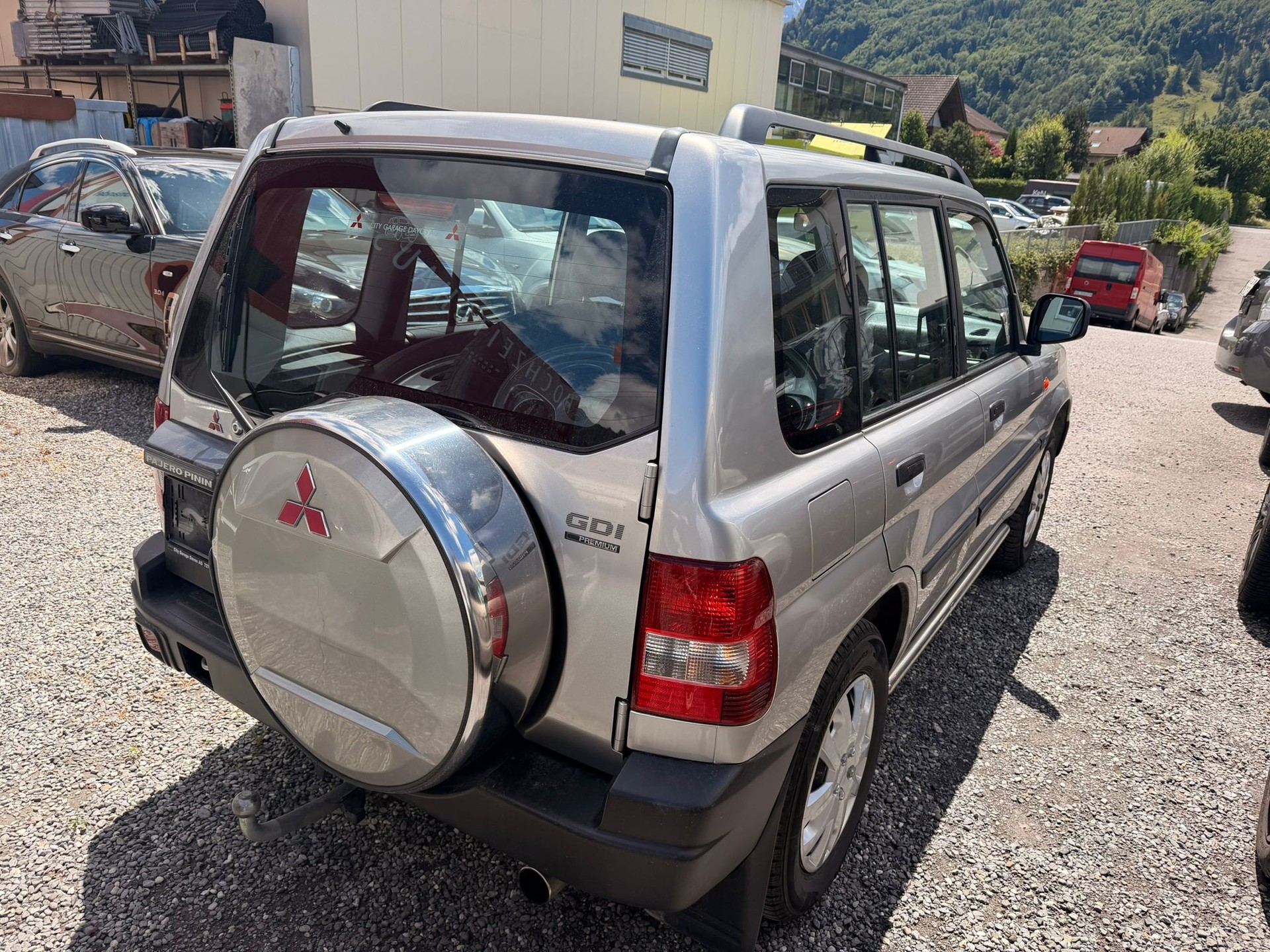 MITSUBISHI Pajero Pinin 2.0-image-1