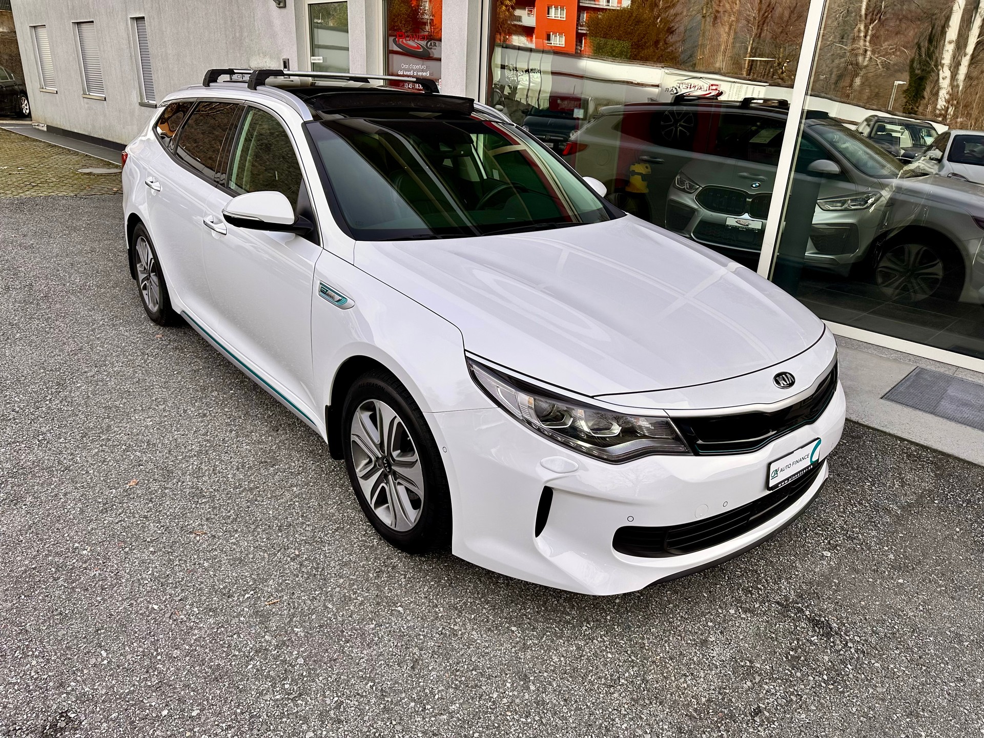 KIA Optima SW 2.0 T-GDI Plug-in Hybrid Automat-showroom-element-2