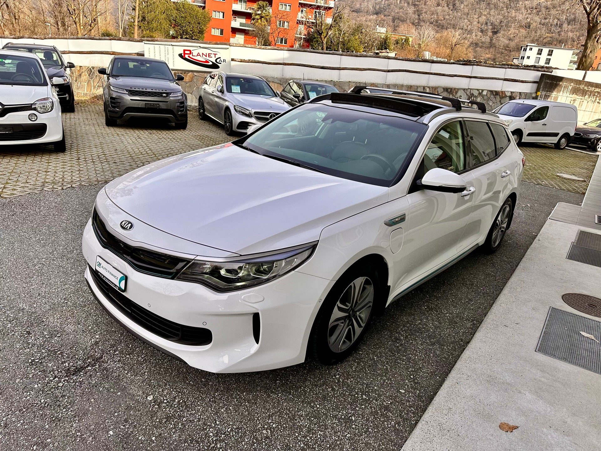 KIA Optima SW 2.0 T-GDI Plug-in Hybrid Automat-showroom-element-3