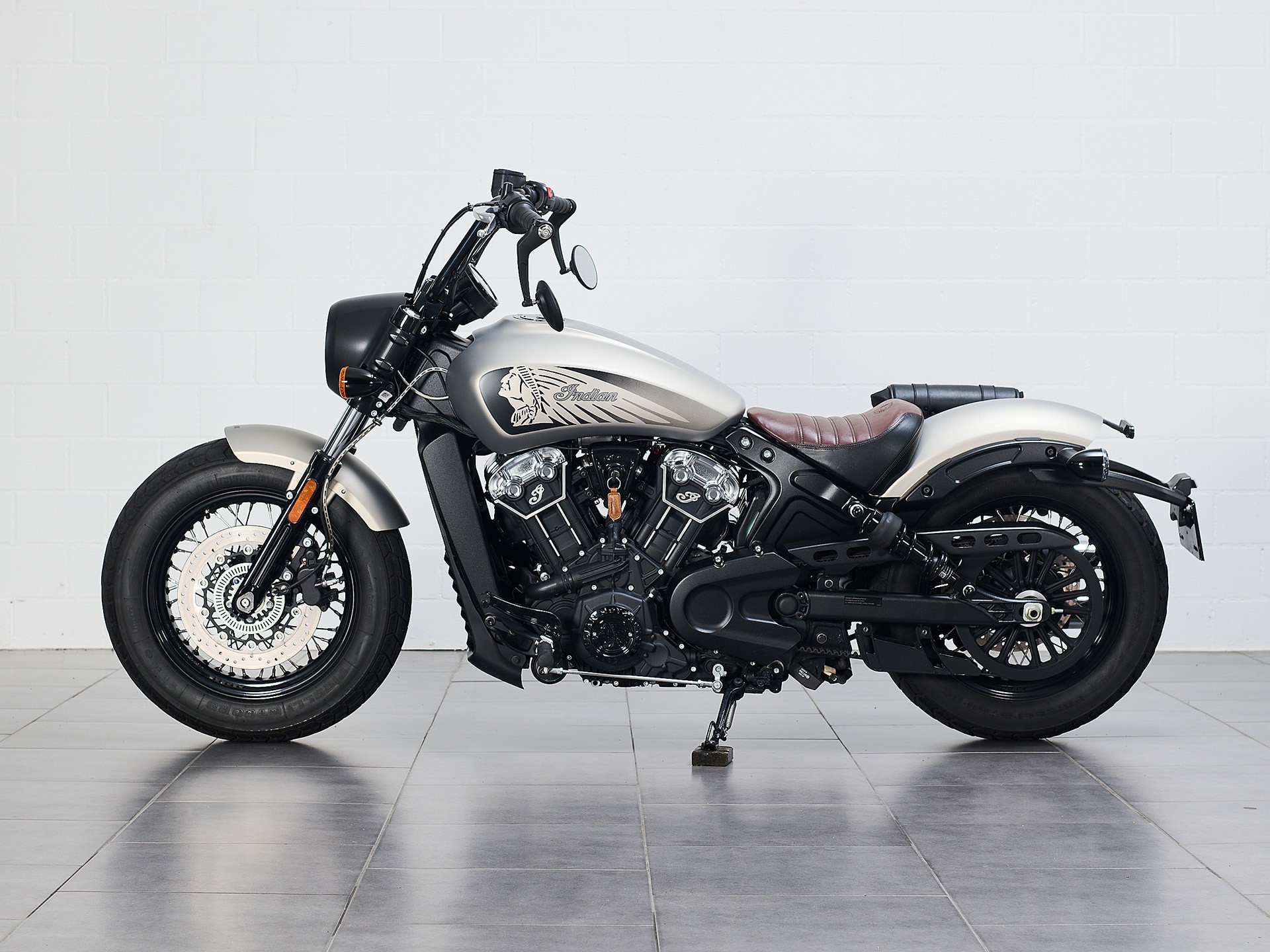 INDIAN Scout Bobber Twenty (35Kw)-image-2
