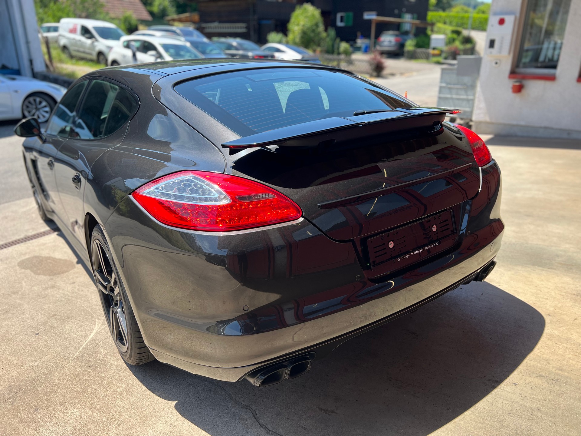 PORSCHE Panamera GTS 4.8 PDK-image-4