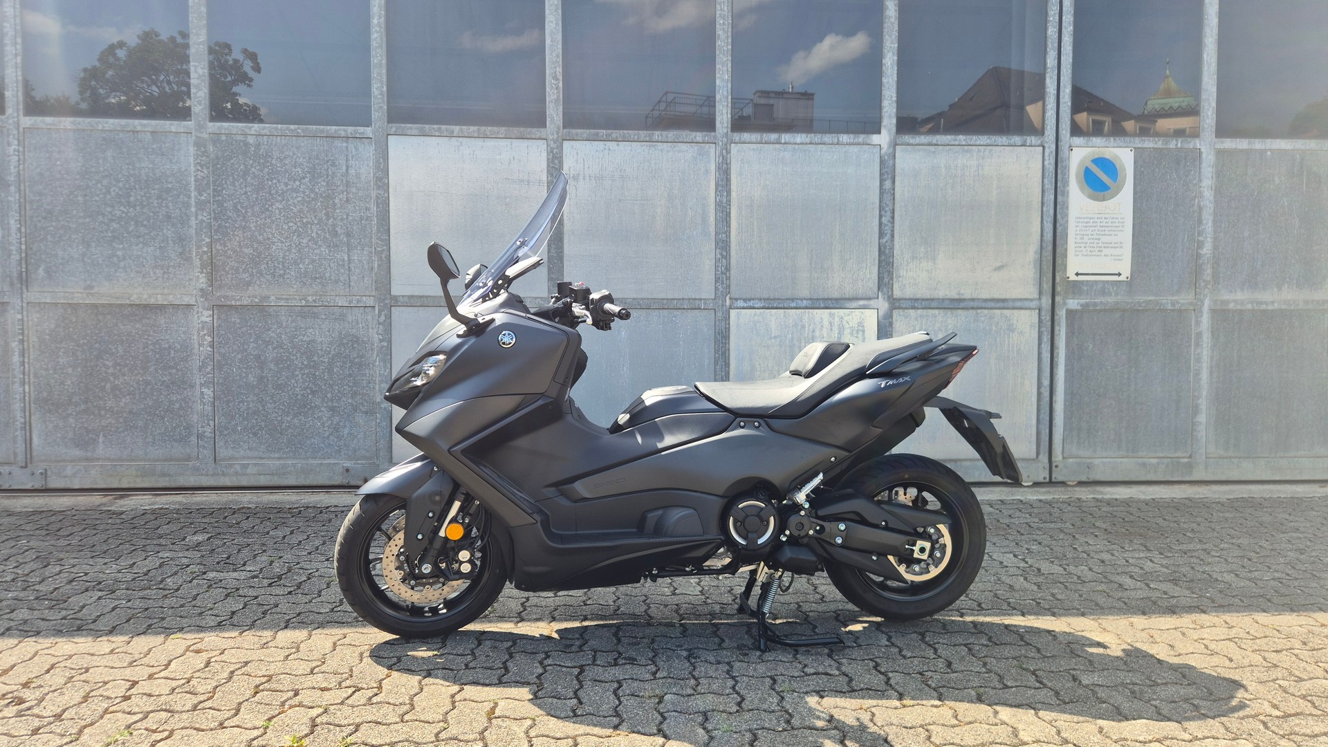 YAMAHA 560-image-1