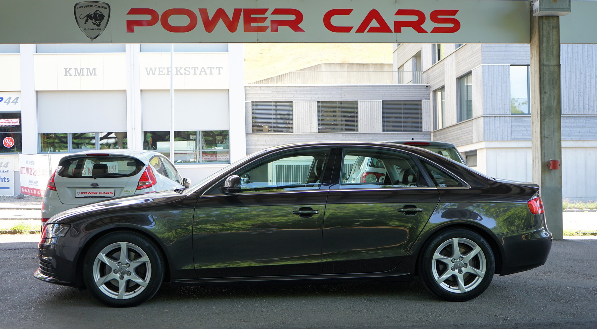 AUDI A4 Limousine 2.0 TDI-showroom-element-2