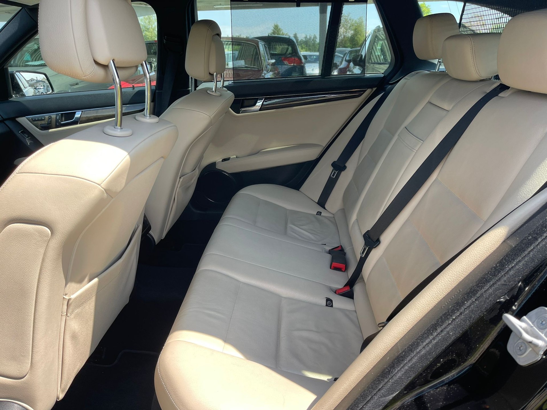 MERCEDES-BENZ C 300 (280 Classic) 7G-Tronic-image-10