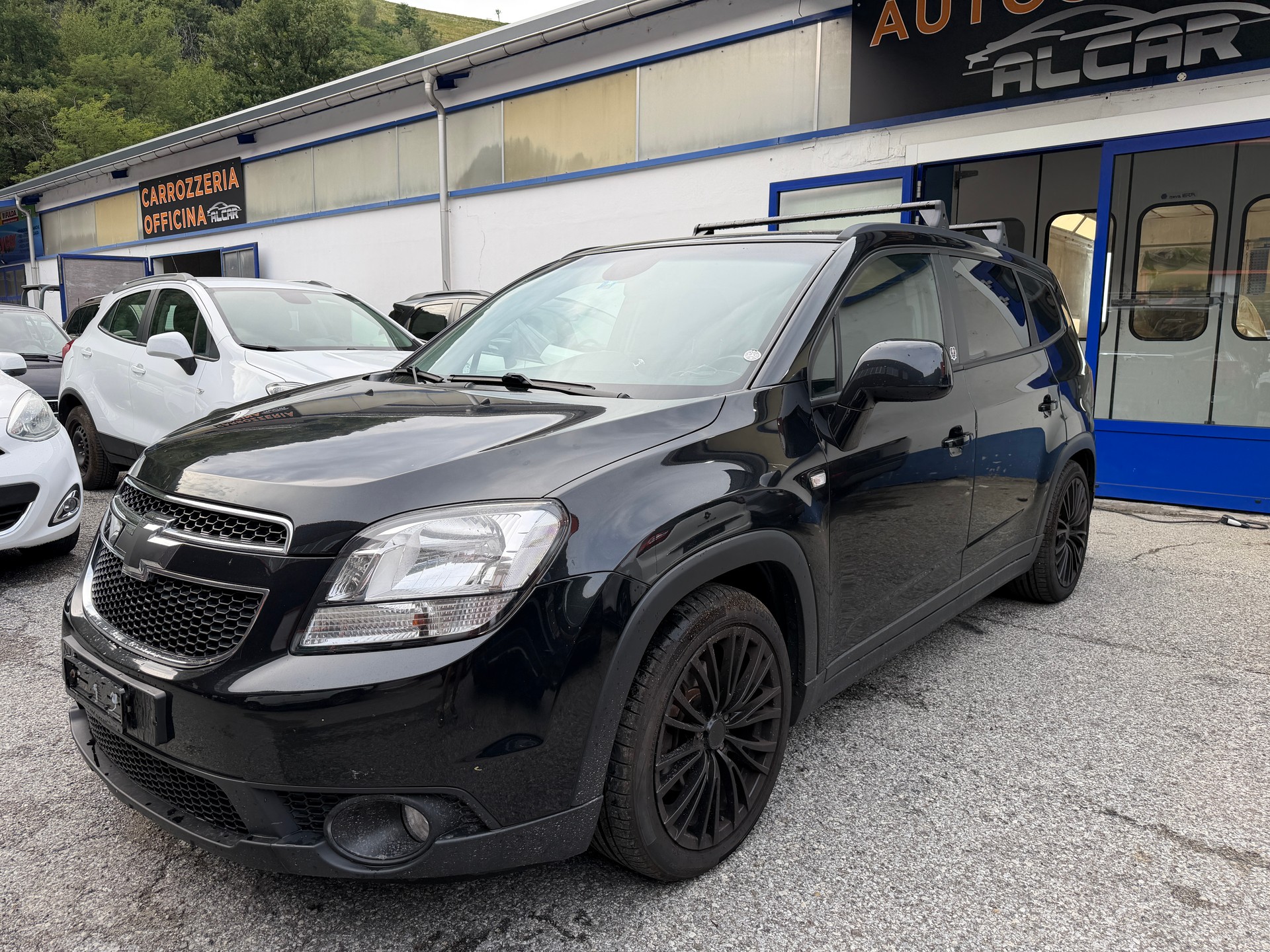 CHEVROLET Orlando 2.0 VCDi LS-image-4