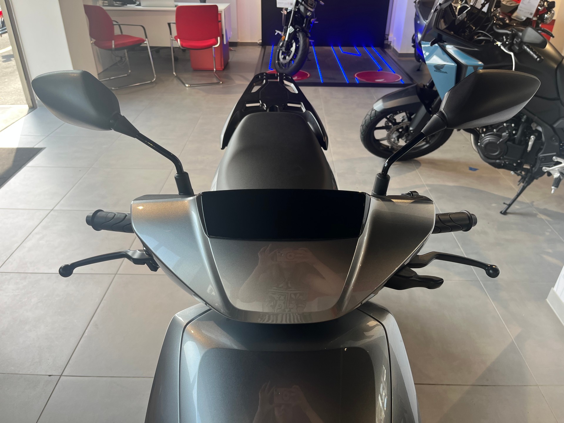 HONDA CUV-e-image-12