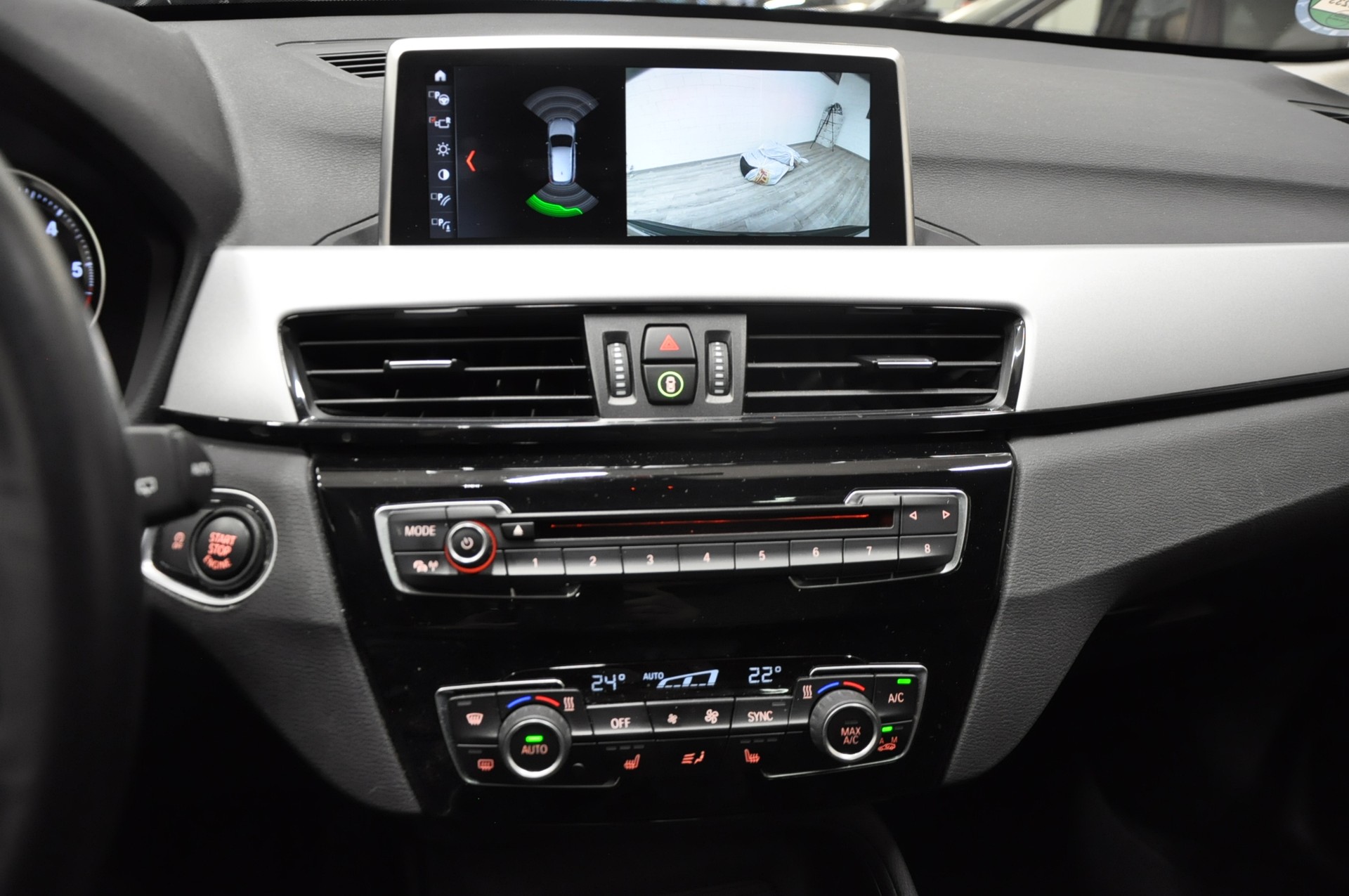 BMW X1 xDrive 20d Sport Line Steptronic-image-19