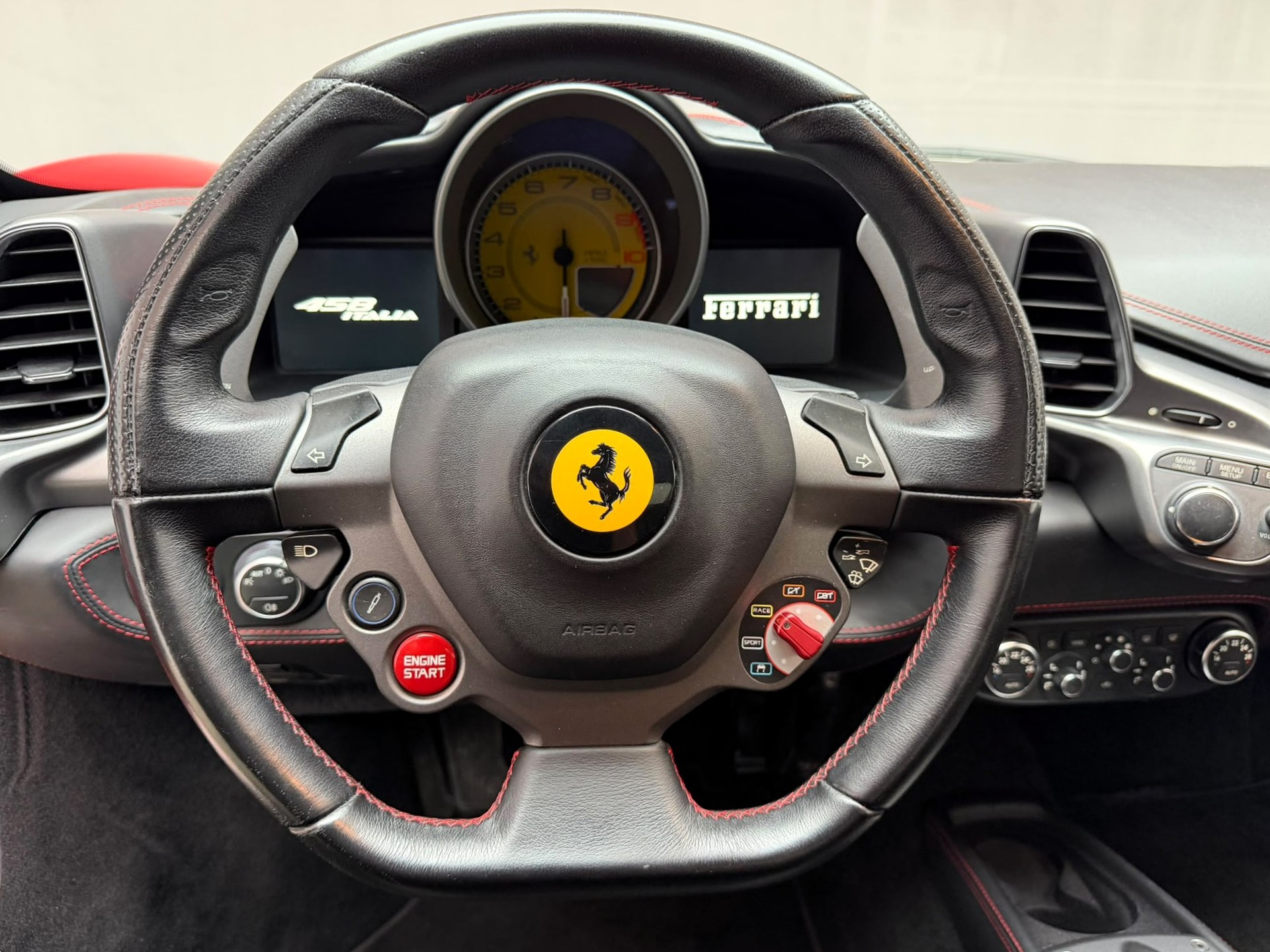 FERRARI 458 Italia 4.5 V8-image-13