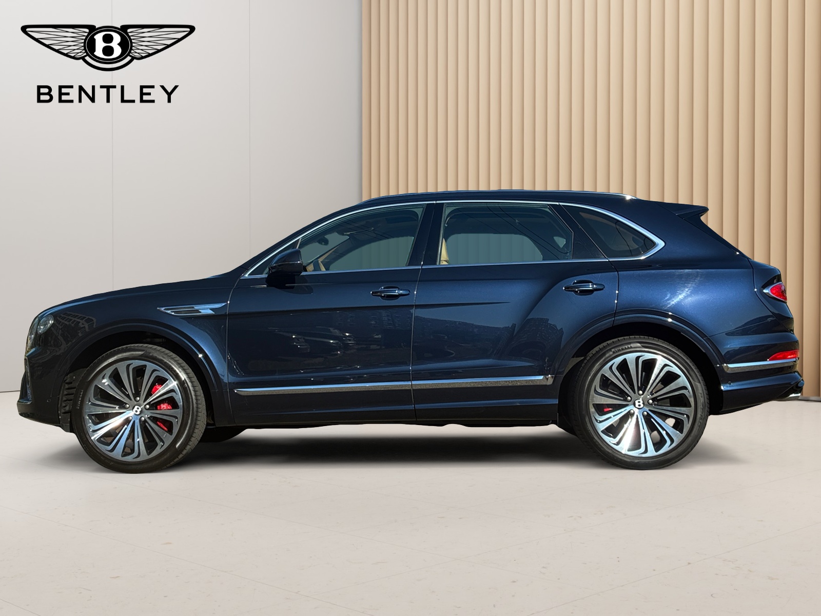BENTLEY Bentayga V8 First Edition aus 1. Hand mit Top- Ausstattung!-showroom-element-1