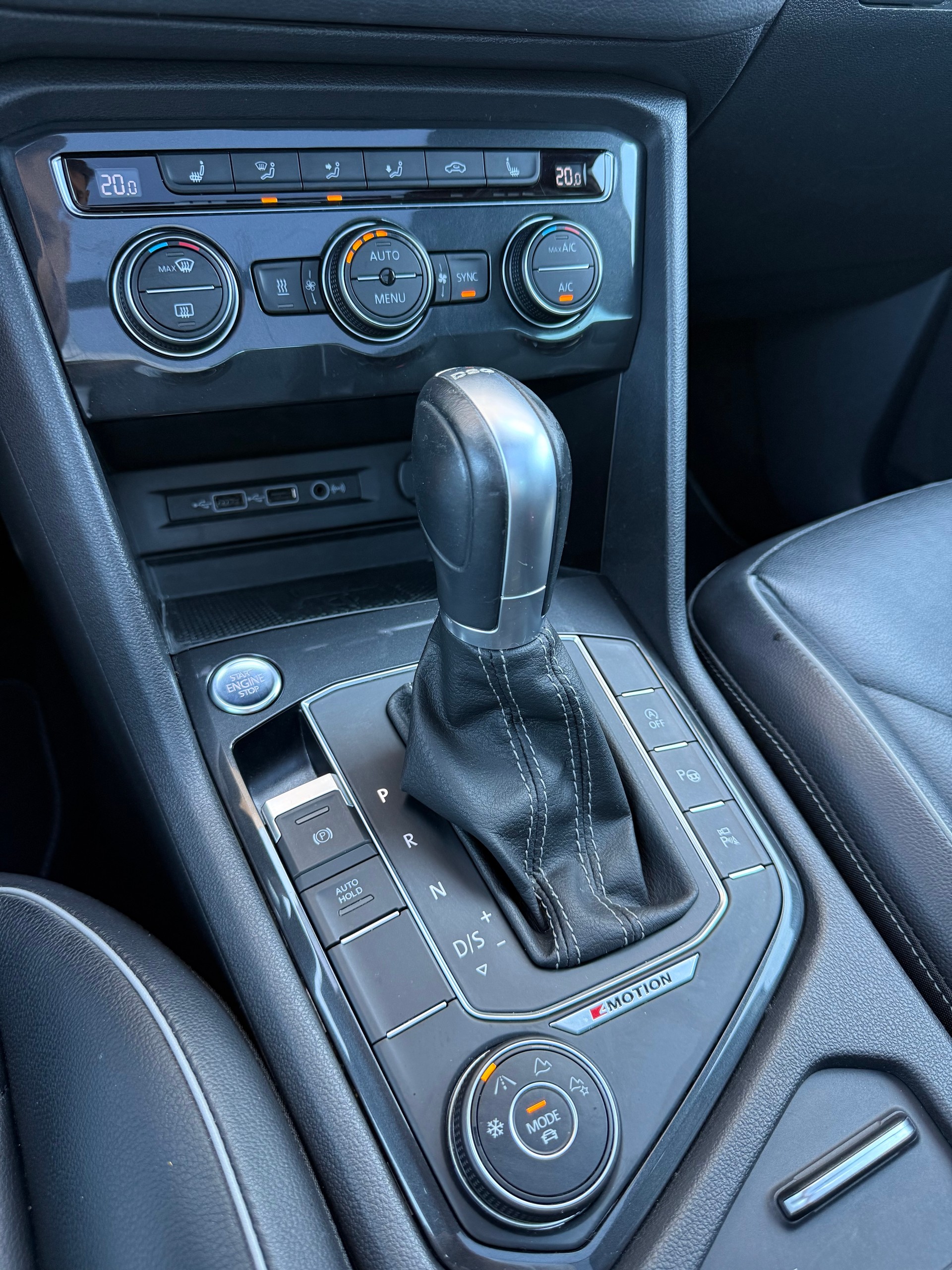 VW Tiguan 2.0TSI Highline 4Motion DSG-image-9