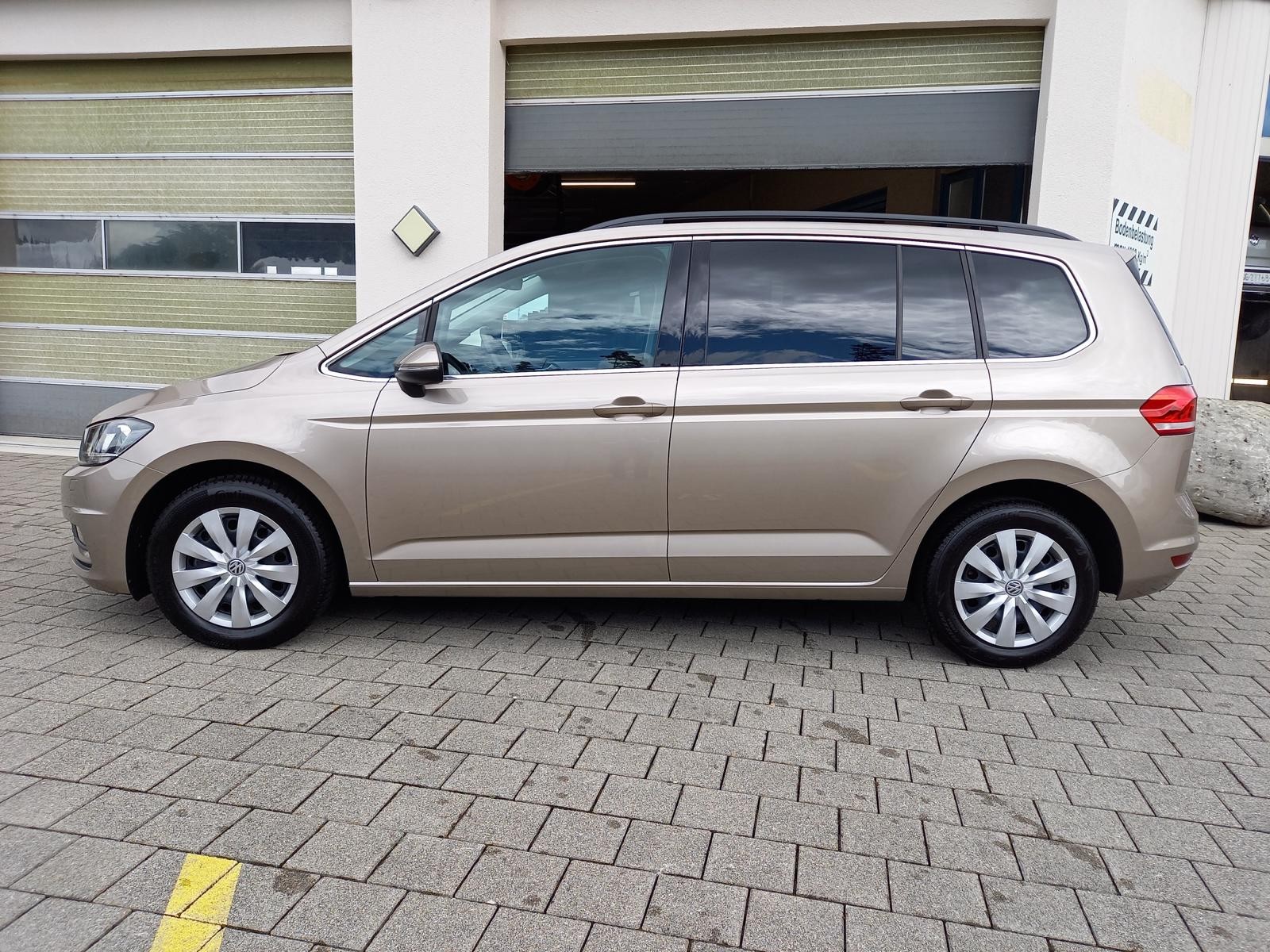 VW Touran 1.5 TSI EVO Comfortline DSG-showroom-element-2
