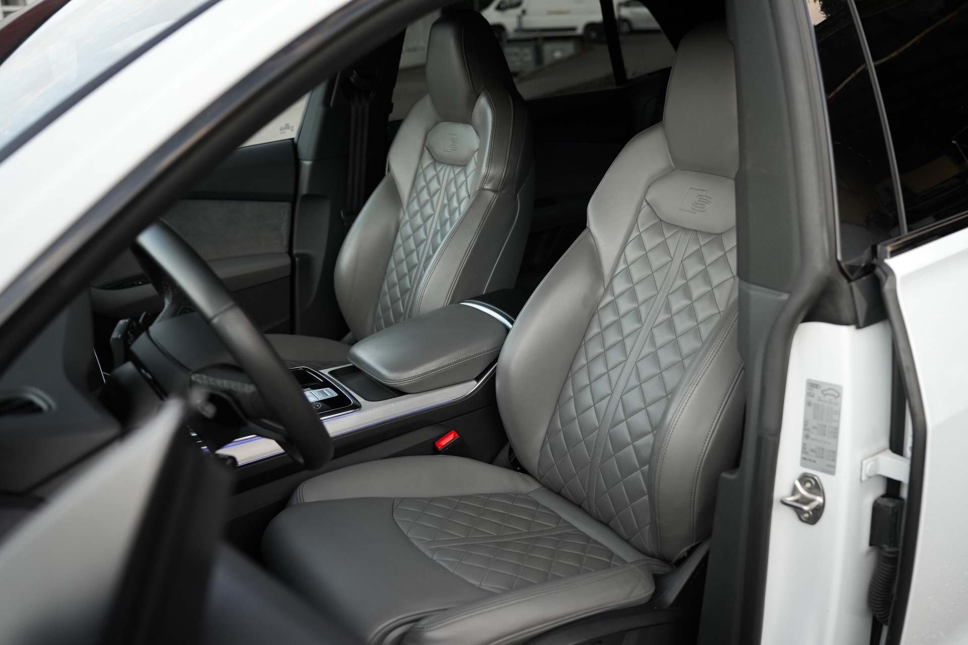 AUDI 55 TFSI S-line quattro ABT *408HP*-image-8
