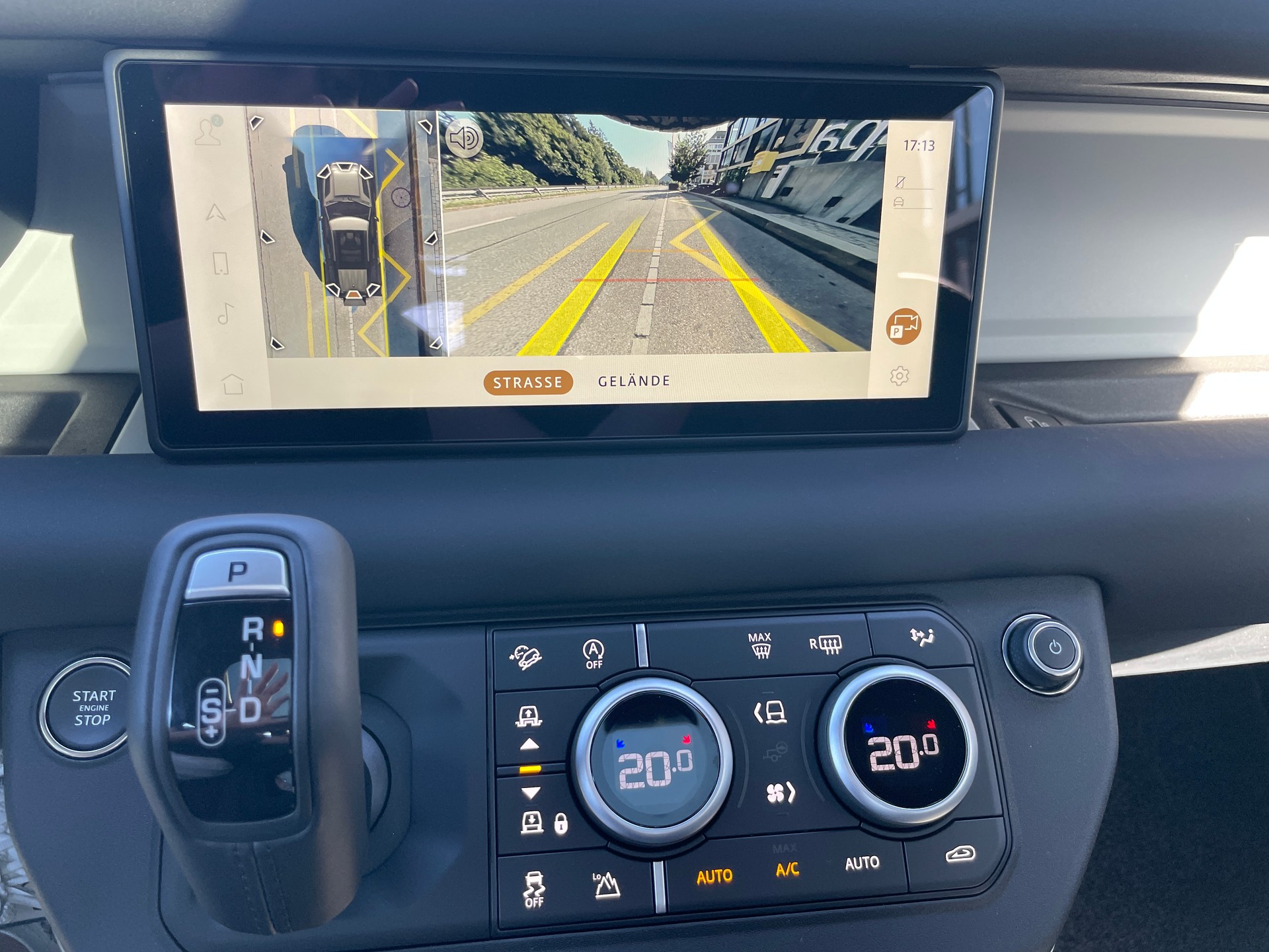 LAND ROVER Defender 110 P400 I6 X-Dynamic SE 3.0 AT8-image-23