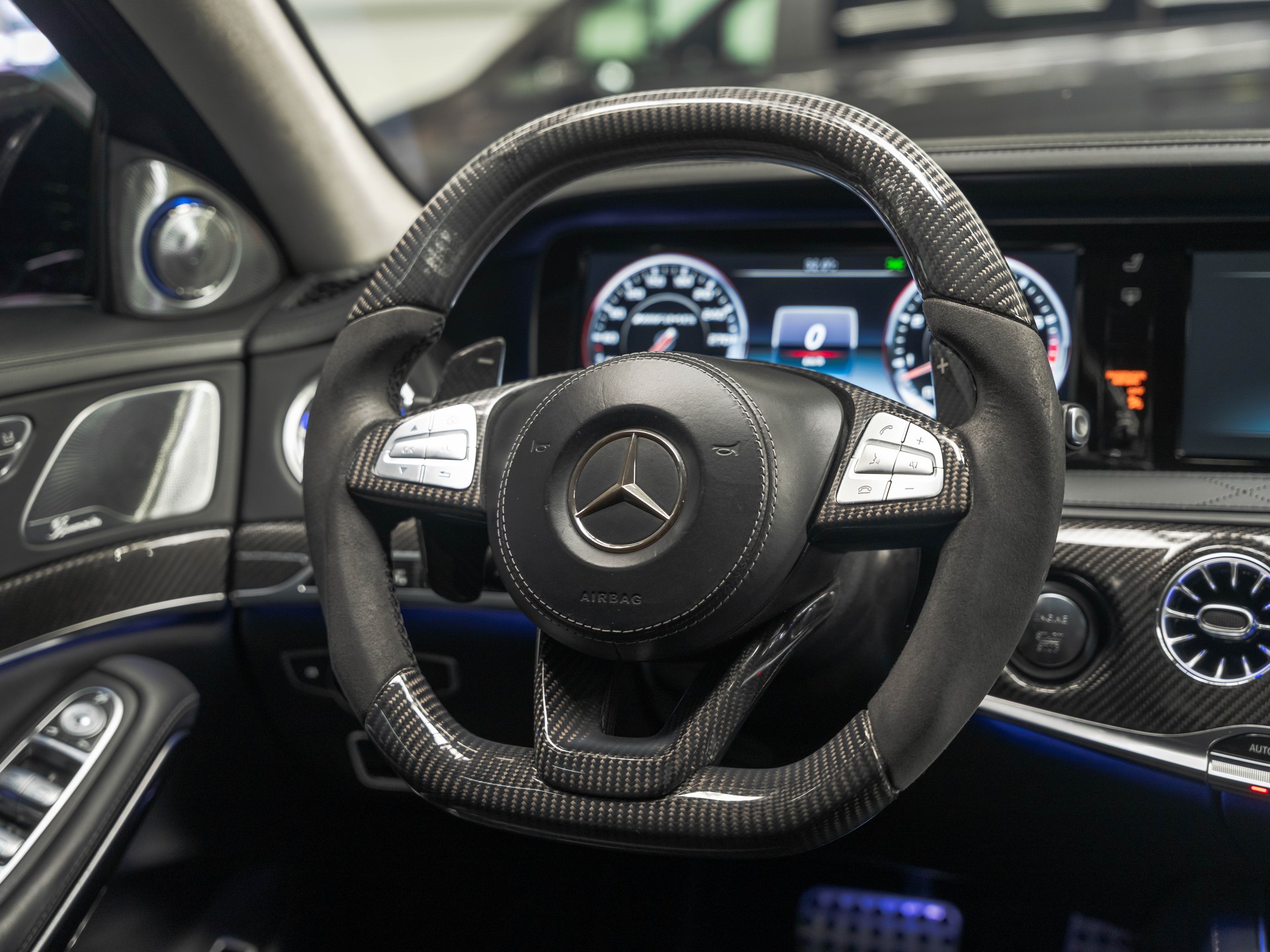 MERCEDES-BENZ S 63 AMG L 4Matic Speedshift MCT-image-21
