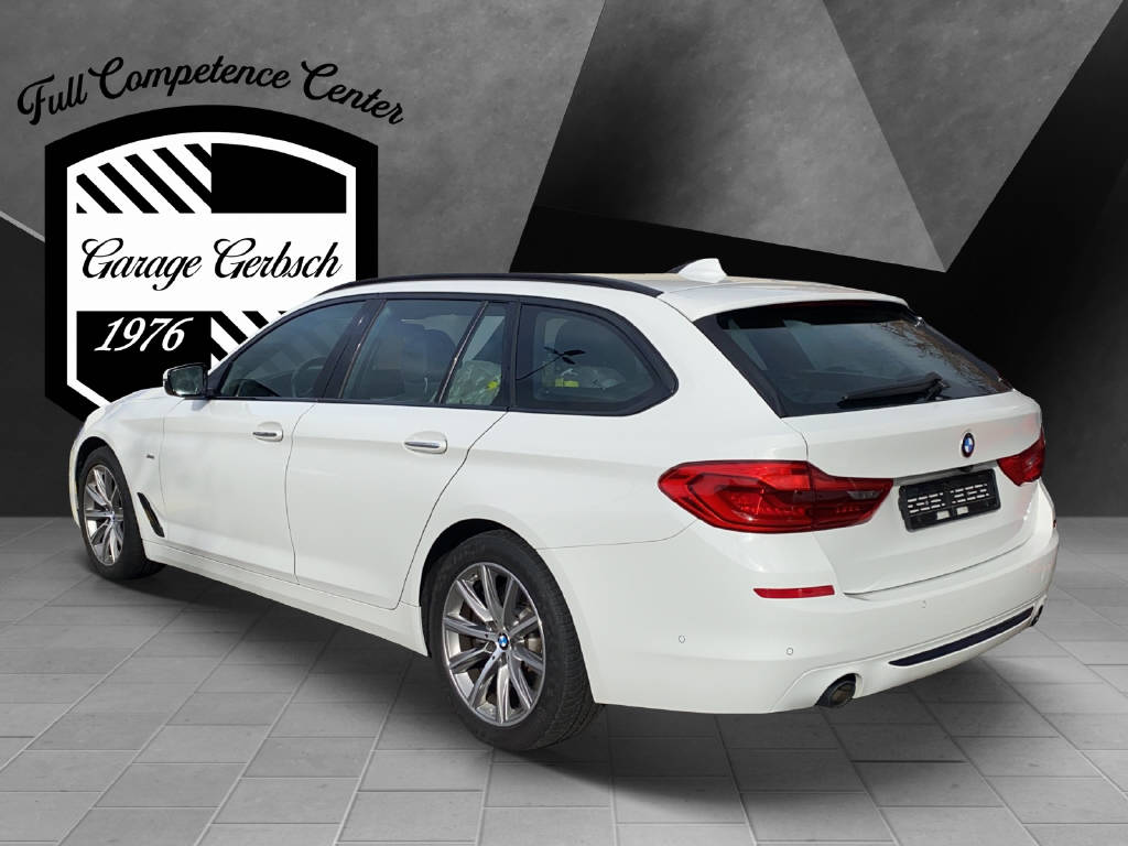 BMW 530d xDrive Touring-showroom-element-3