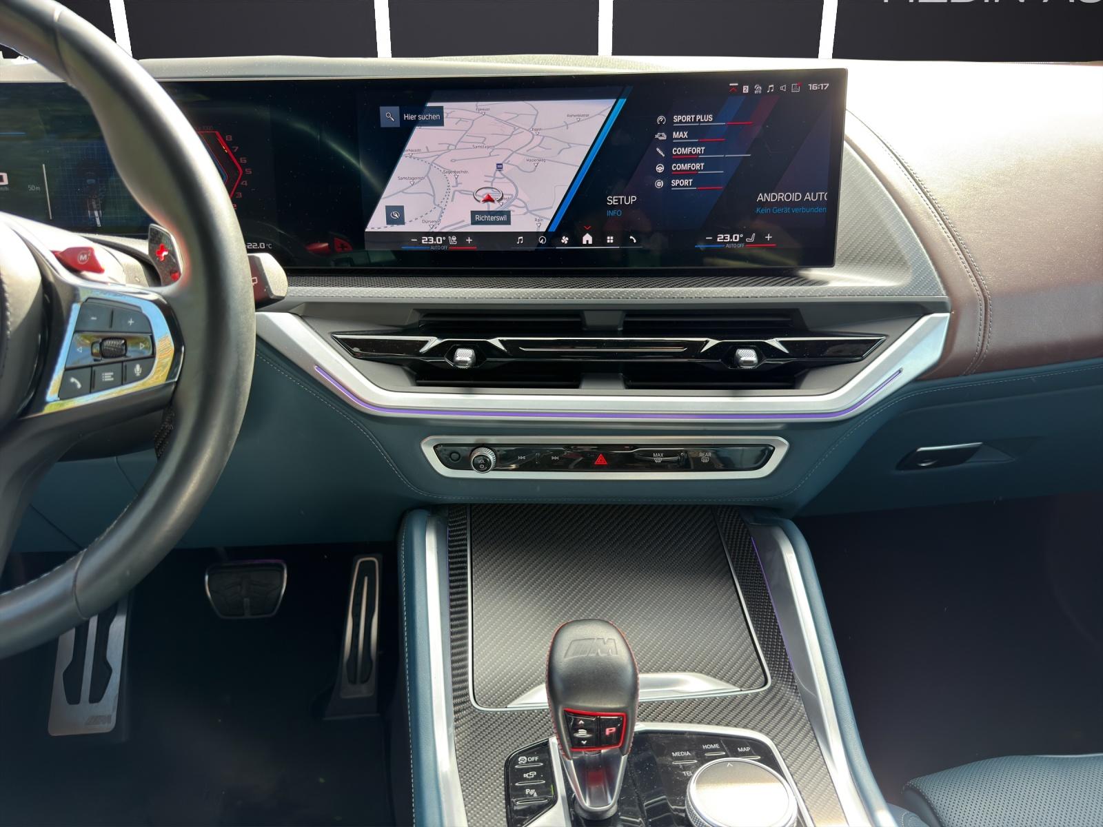 BMW XM Plug-in Hybrid-image-12