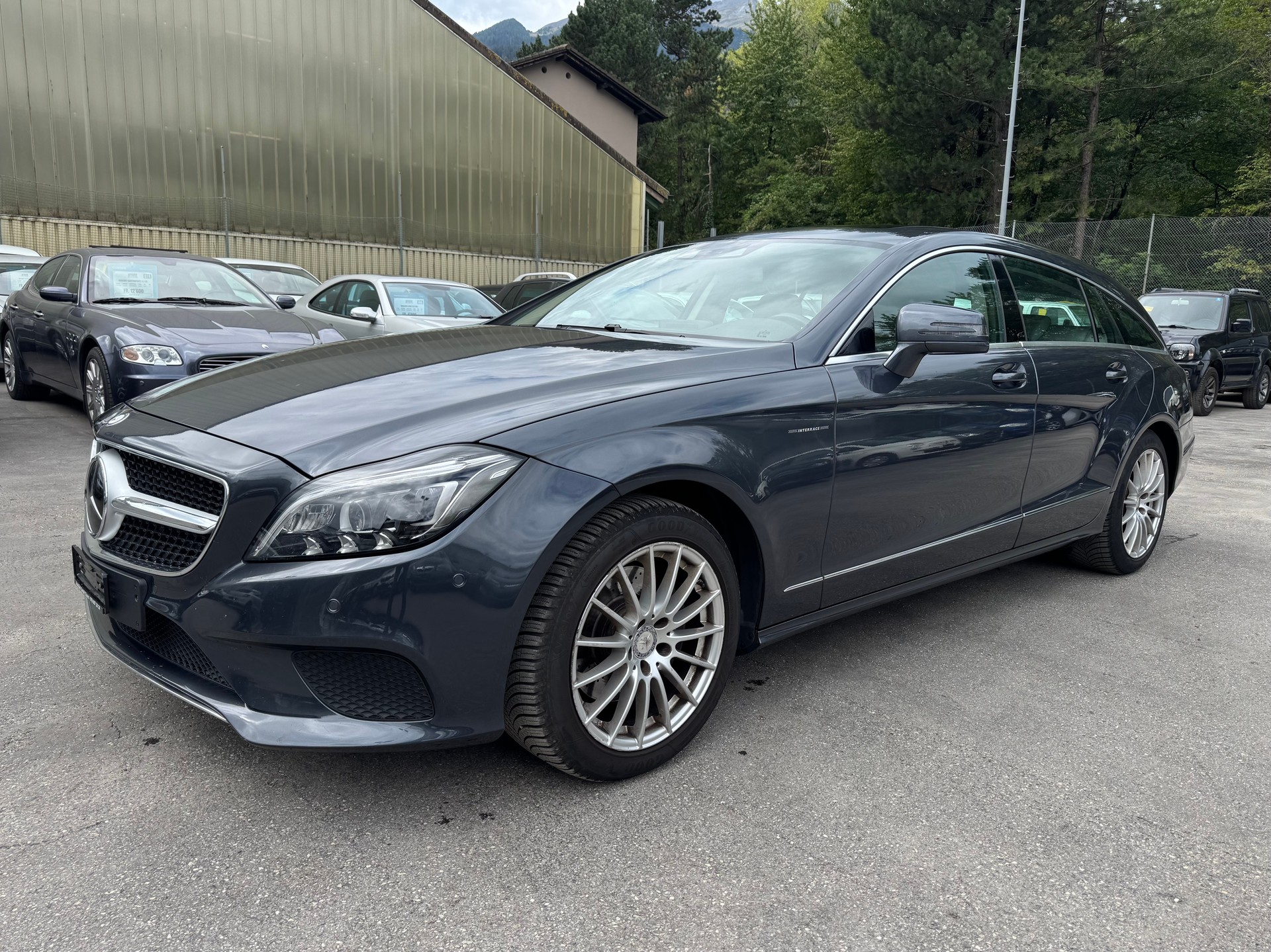 MERCEDES-BENZ CLS Shooting Brake 350 CDI 4Matic 7G-Tronic-image-8