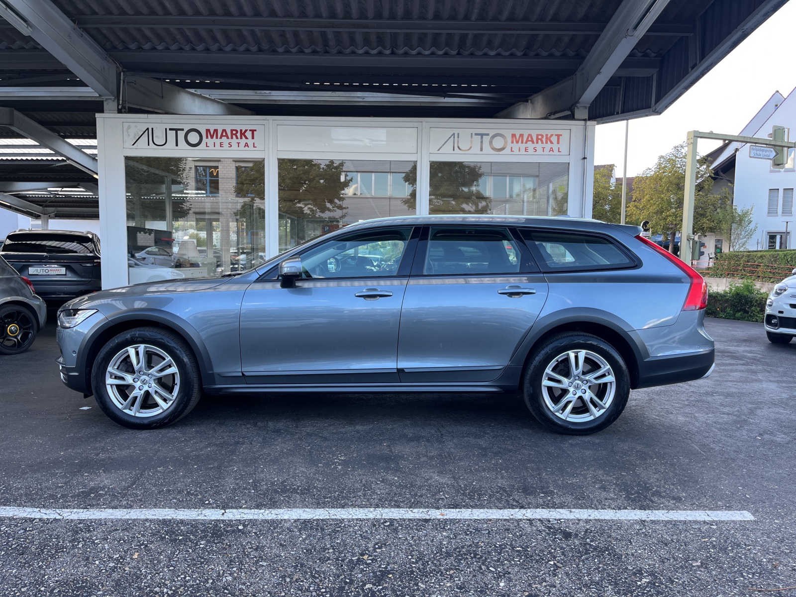 VOLVO V90 Cross Country T6 AWD Geartronic-showroom-element-1