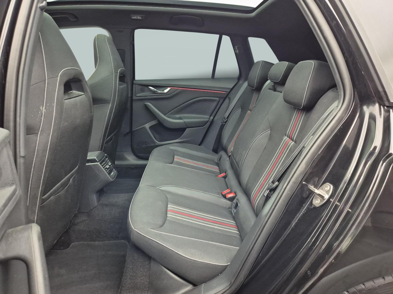 SKODA Kamiq 1.5 TSI Monte Carlo DSG-showroom-element-3