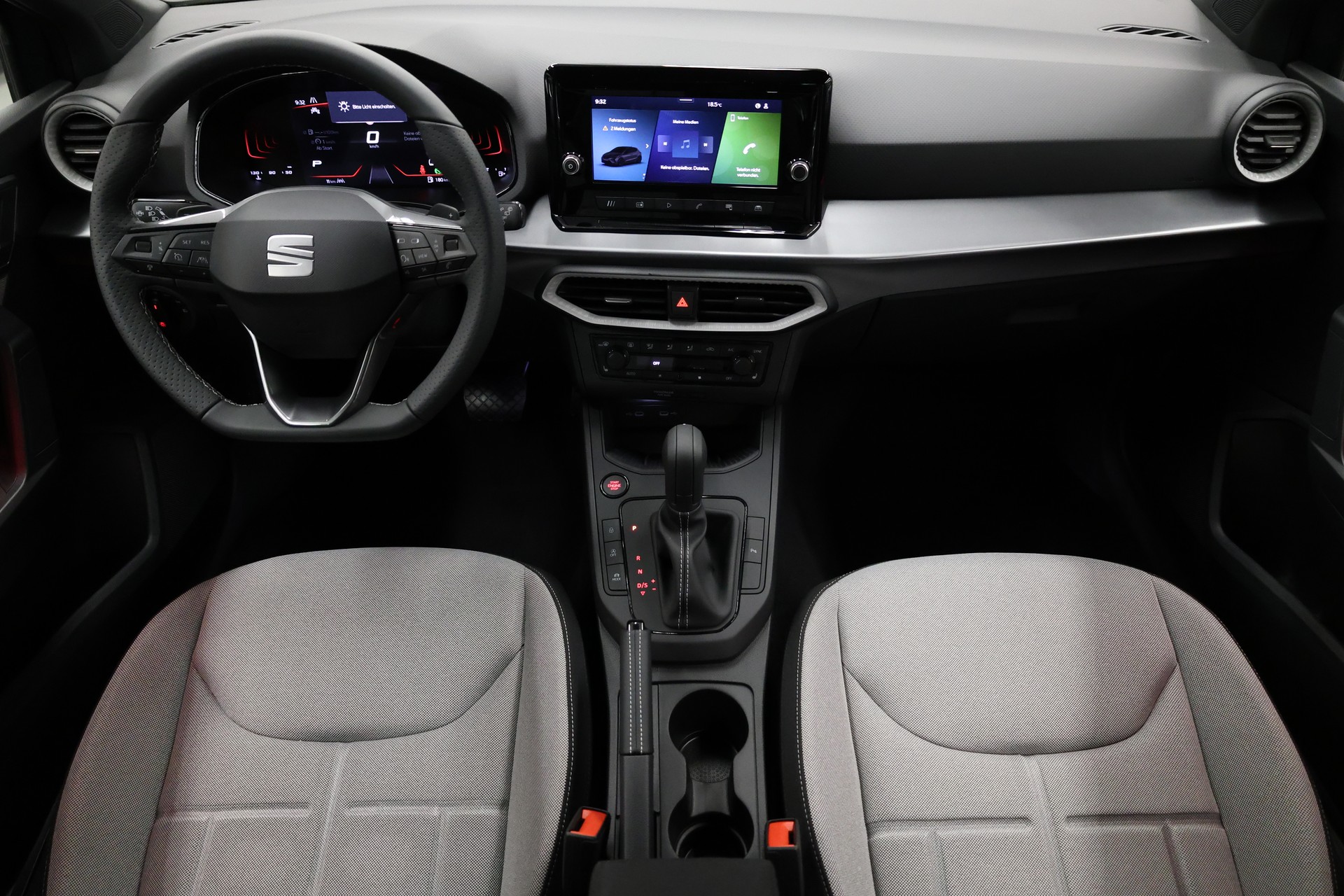 SEAT Ibiza 1.0 TSI 115 FR DSG-image-13