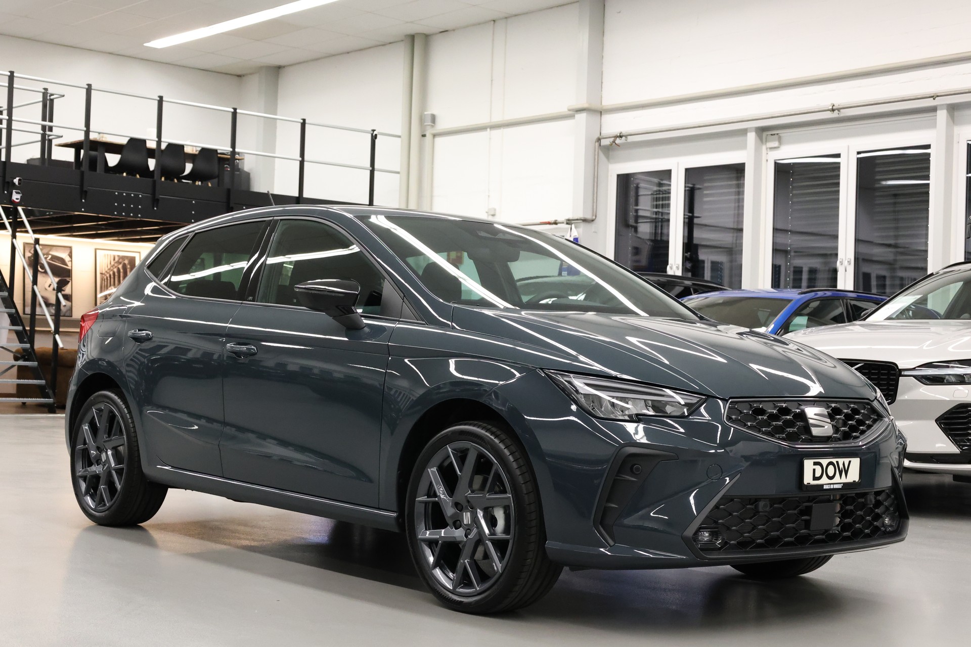 SEAT Ibiza 1.0 TSI 115 FR DSG-showroom-element-1