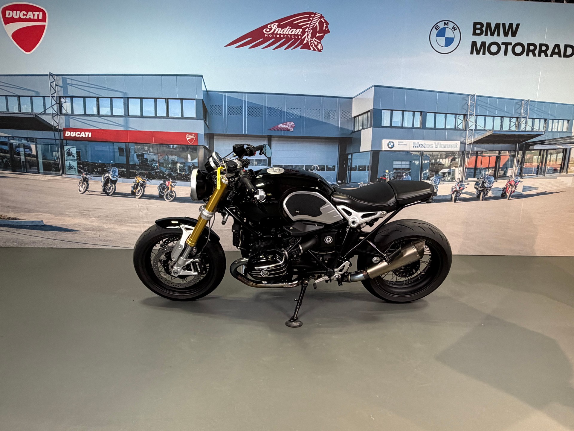 BMW R nineT ABS-image-3