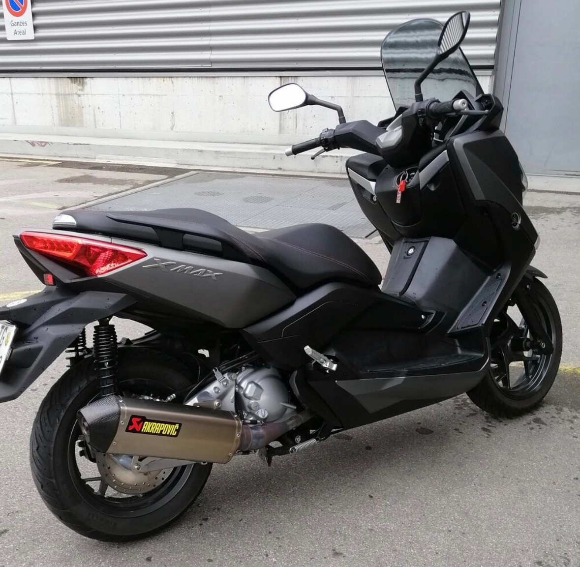 YAMAHA X-Max YP 250 R ABS-image-1
