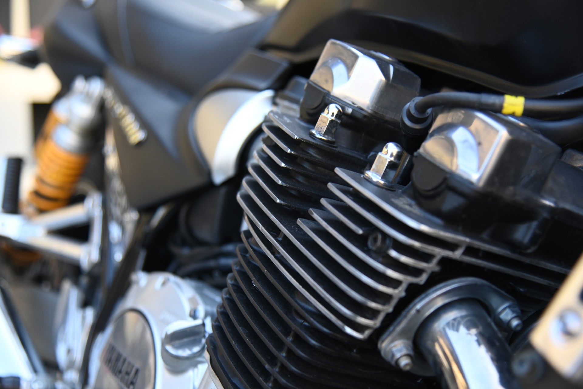 YAMAHA XJR 1300-image-6