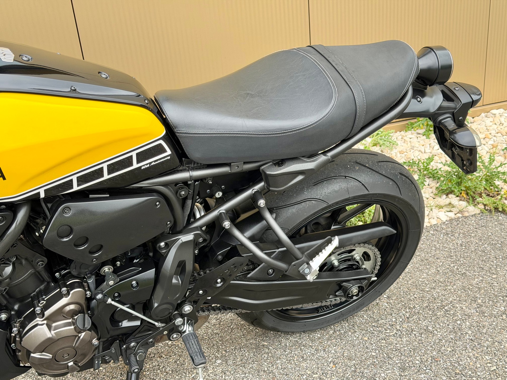 YAMAHA XSR 700-image-14