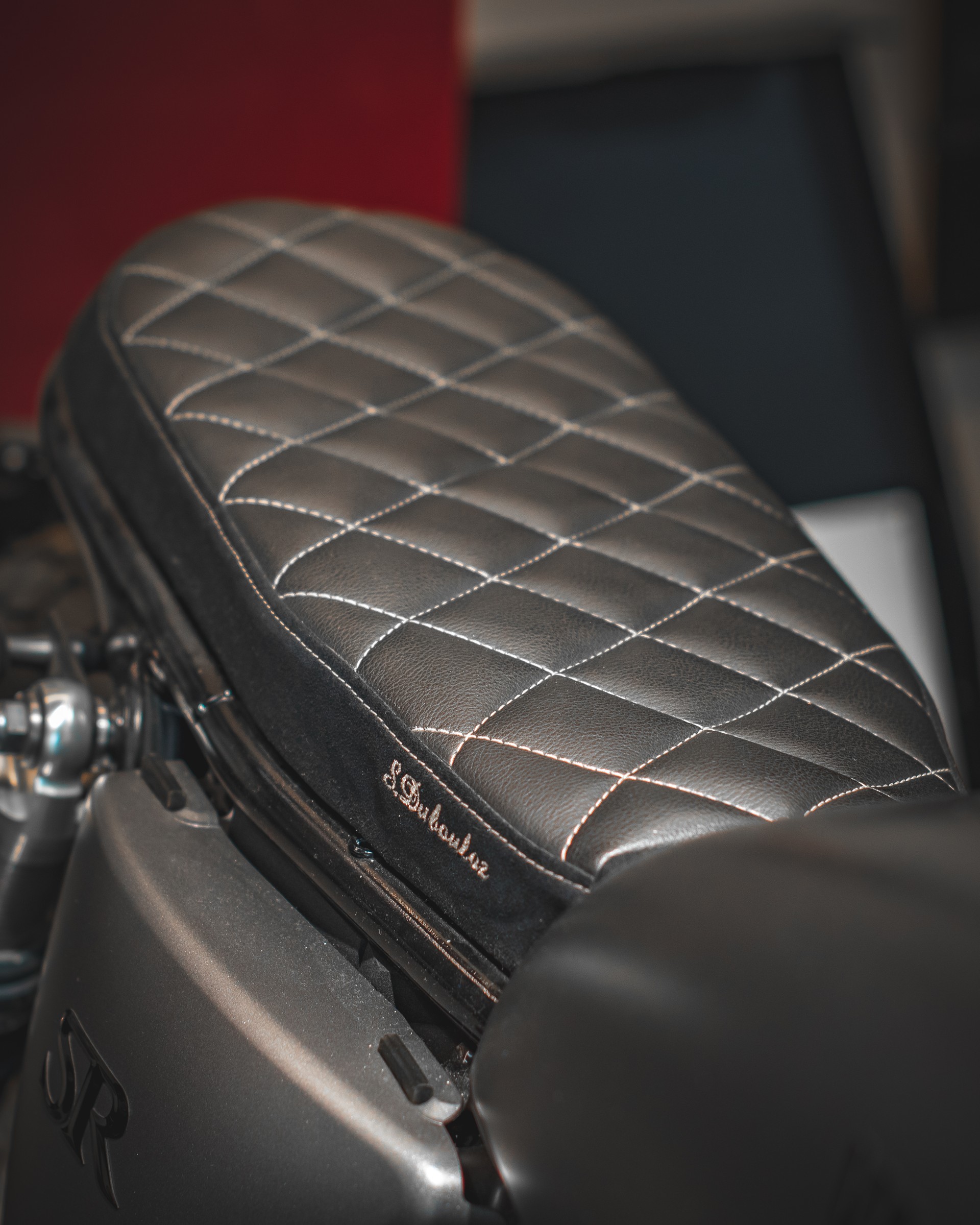 YAMAHA SR 400-image-2