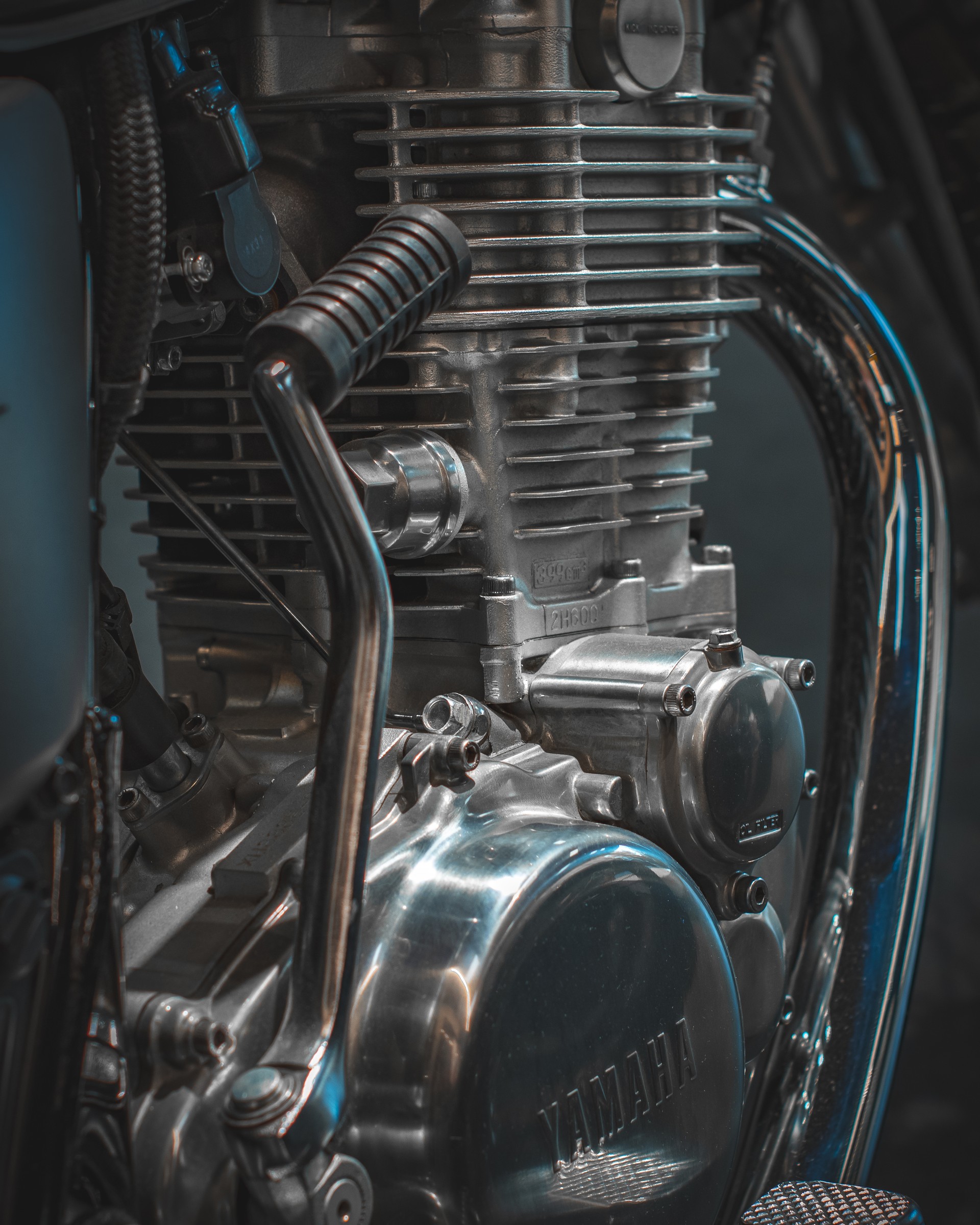 YAMAHA SR 400-image-5