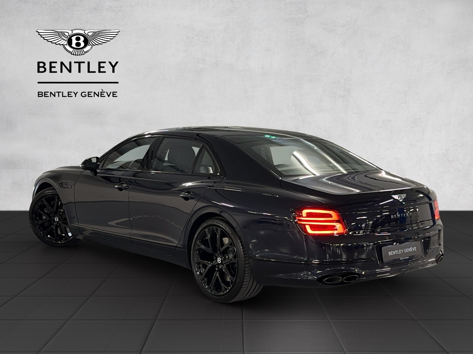 BENTLEY Flying Spur 4.0 V8 S-showroom-element-3
