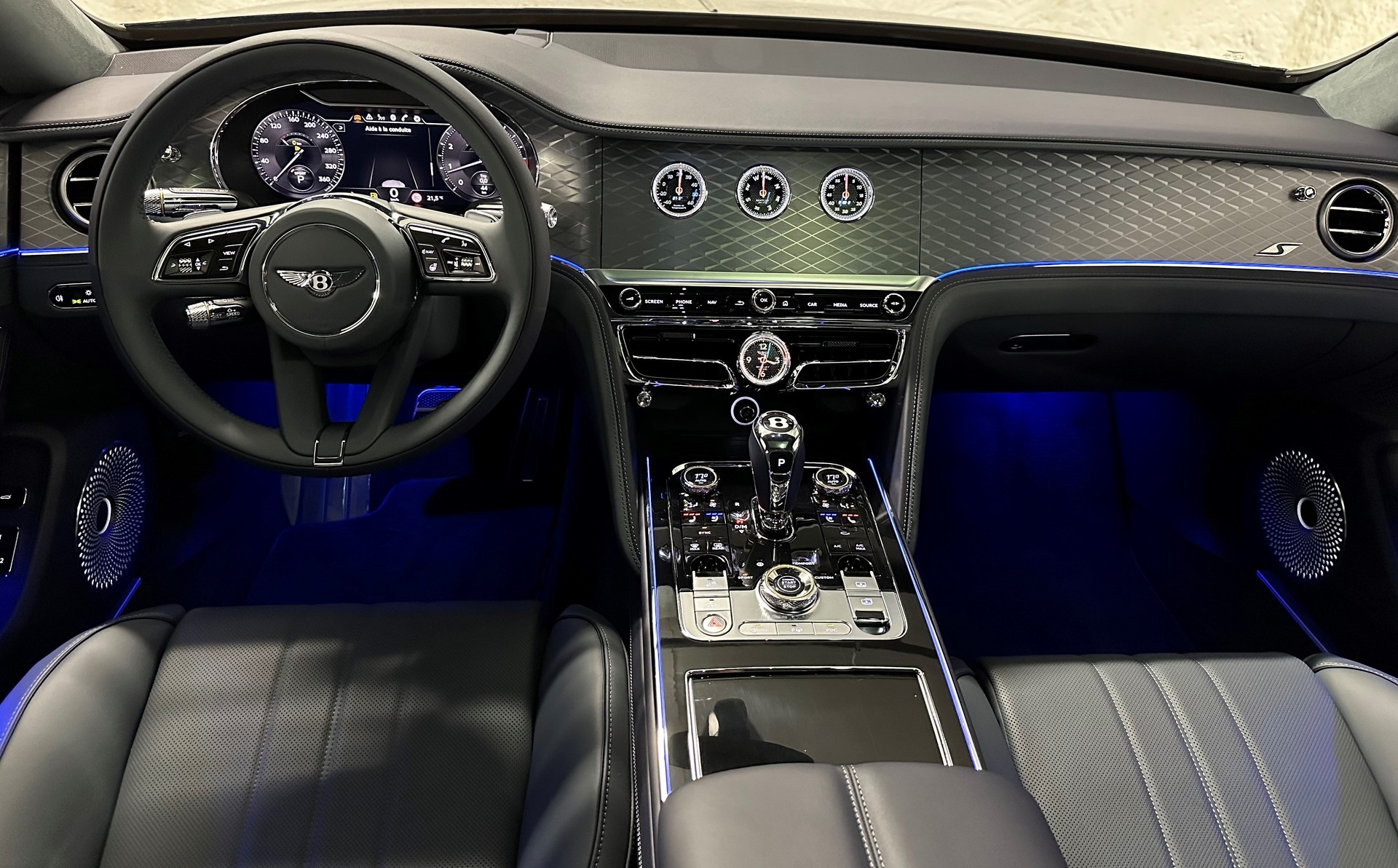 BENTLEY Flying Spur 4.0 V8 S-image-15
