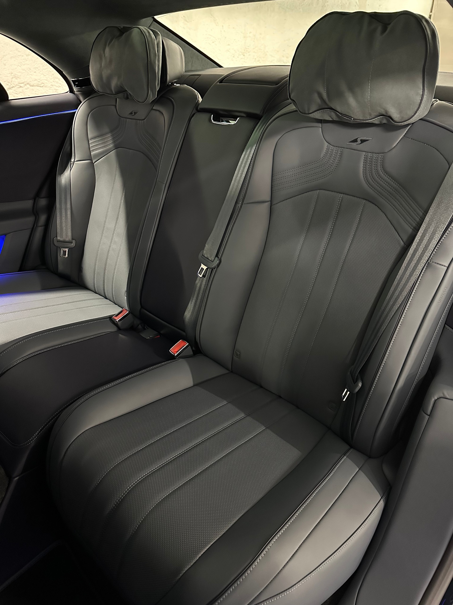 BENTLEY Flying Spur 4.0 V8 S-image-18