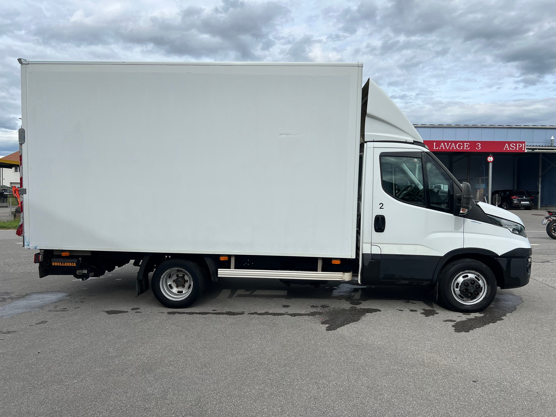 IVECO 35C15 Daily 3.0 Diesel Caisse déménagement-image-7