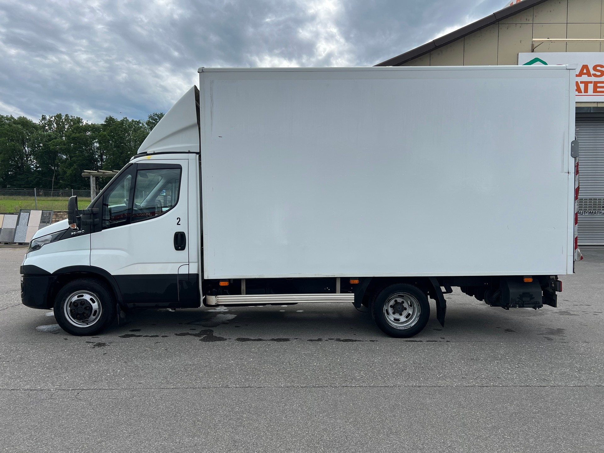 IVECO 35C15 Daily 3.0 Diesel Caisse déménagement-image-6