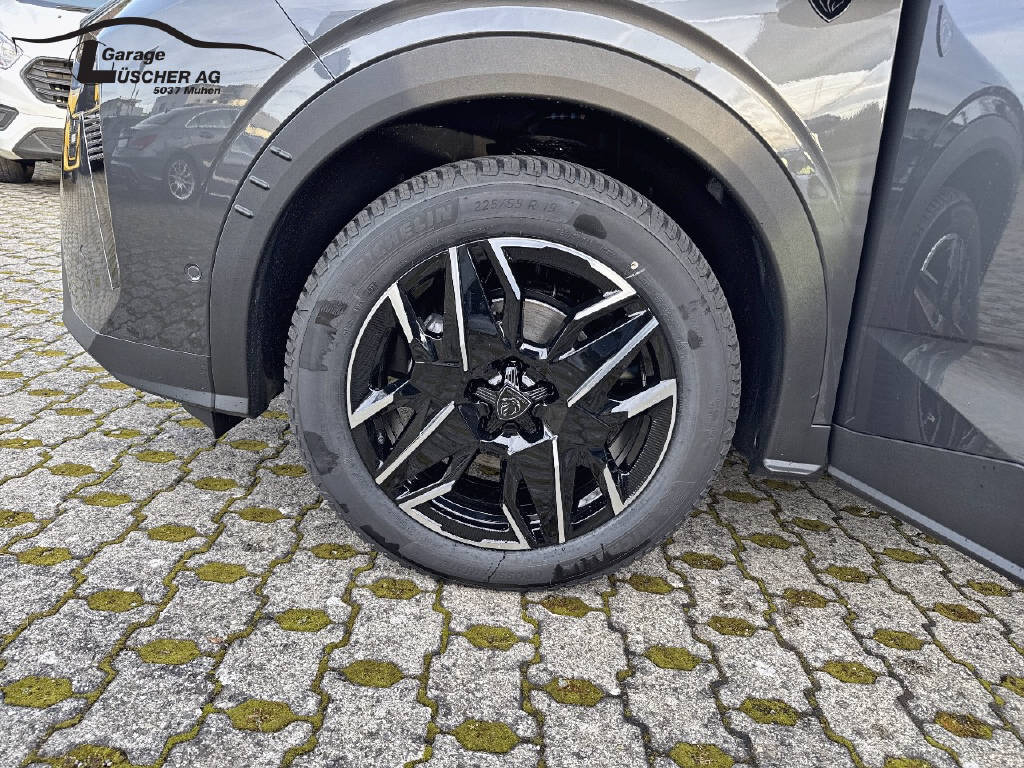 PEUGEOT 3008 1.2 Hybrid GT-image-10