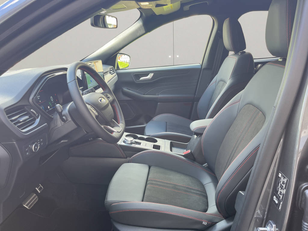 FORD Kuga 2.5 Plug-in Hybrid ST-Line X F-image-14